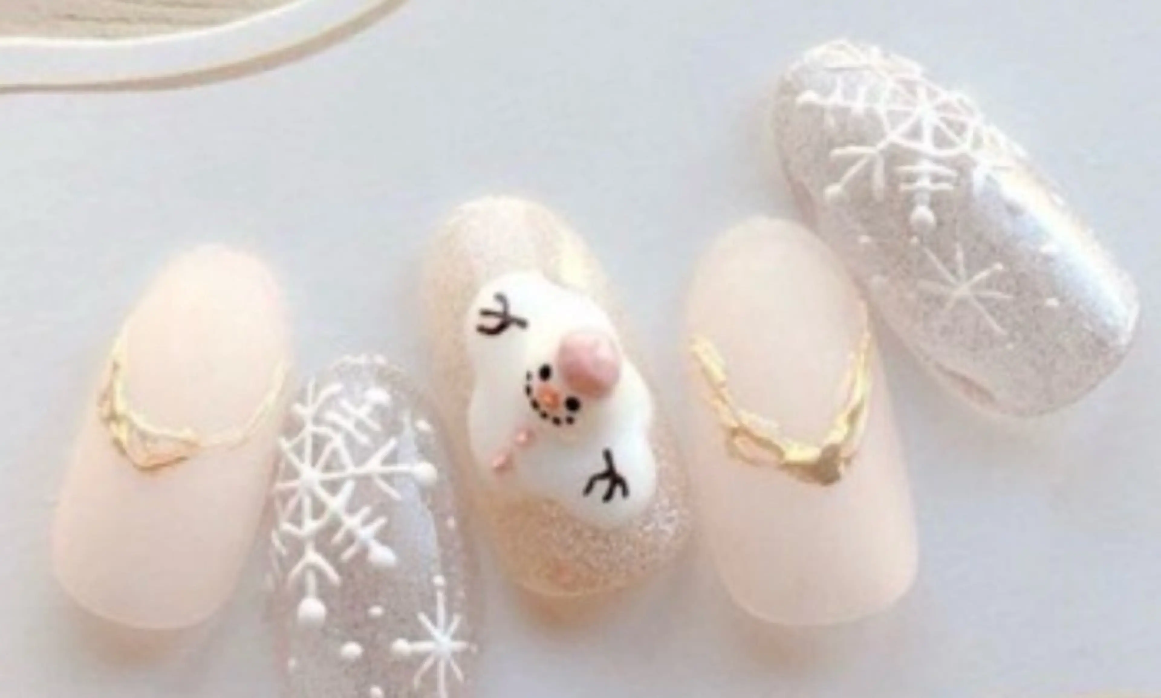 ネイル LUCIA 南柏ネイルサロンのネイルデザイン