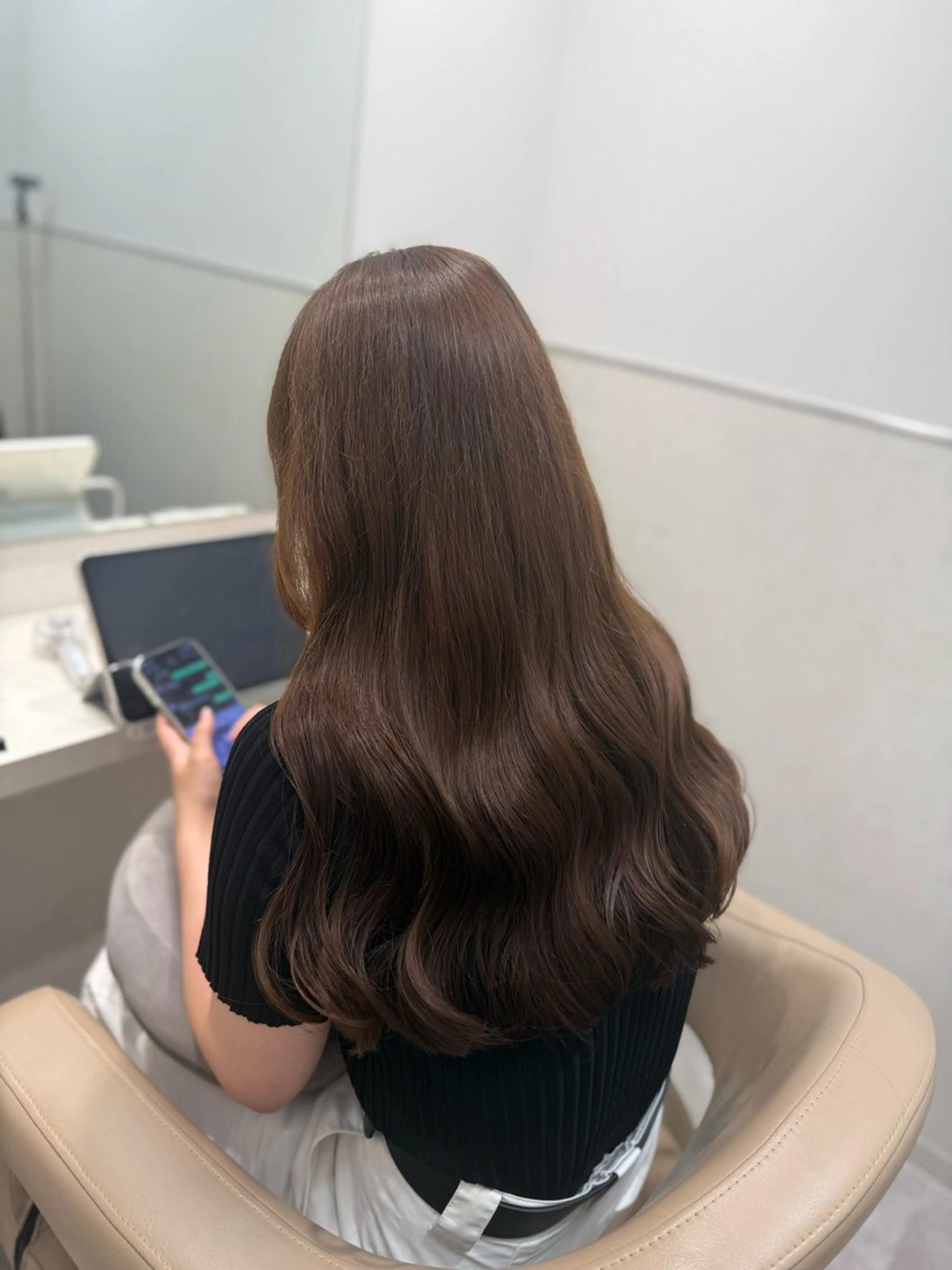 ロング カラー ベージュカラー ブラウンカラー ブラウンベージュ ヘアカラー トリートメント ブリーチなし🌼トレ ンド🌼似合わせのヘアスタイル