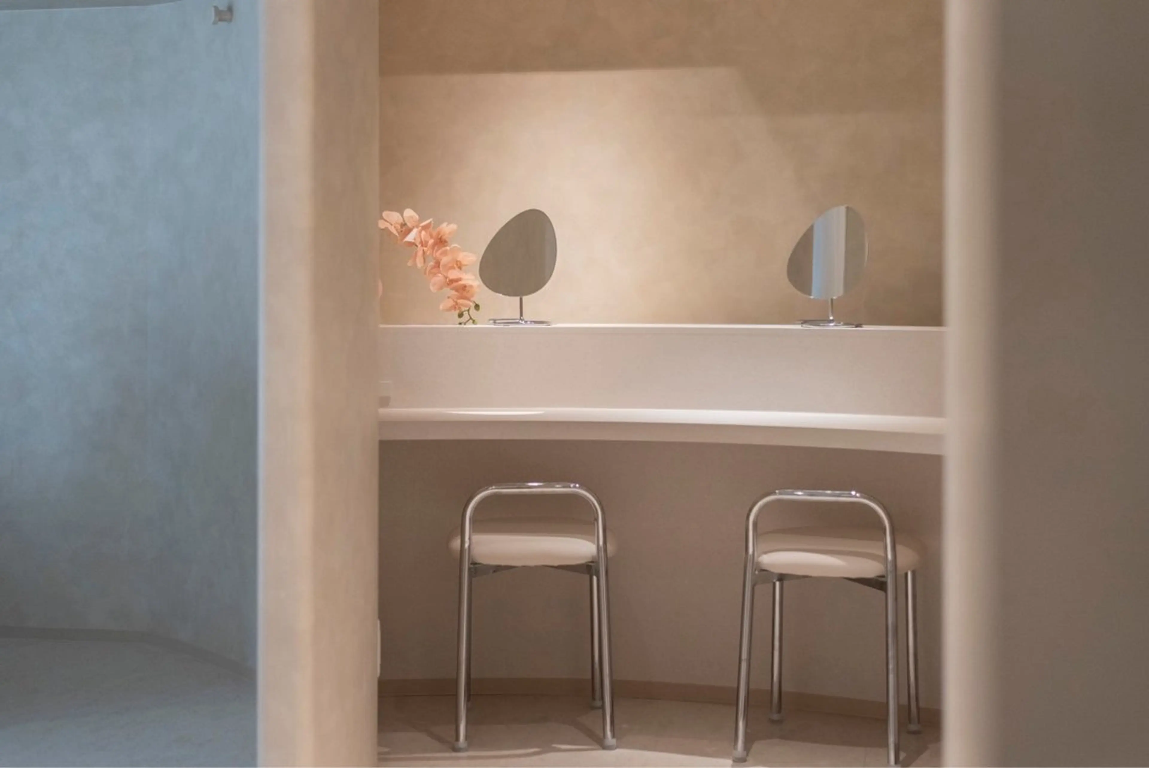 IRIS. sarieのマツエク・マツパデザイン