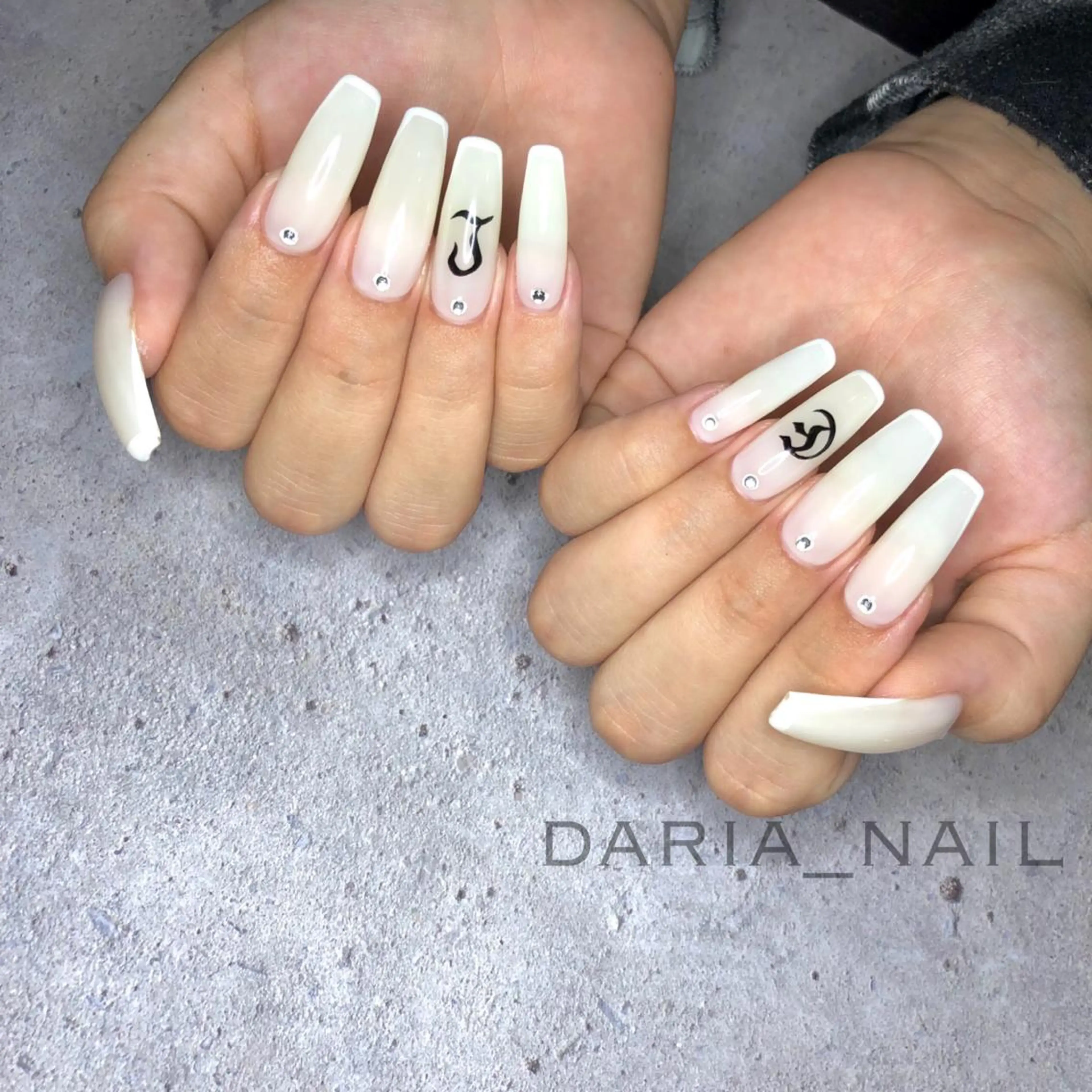 ネイル DARIA Nailsのネイルデザイン