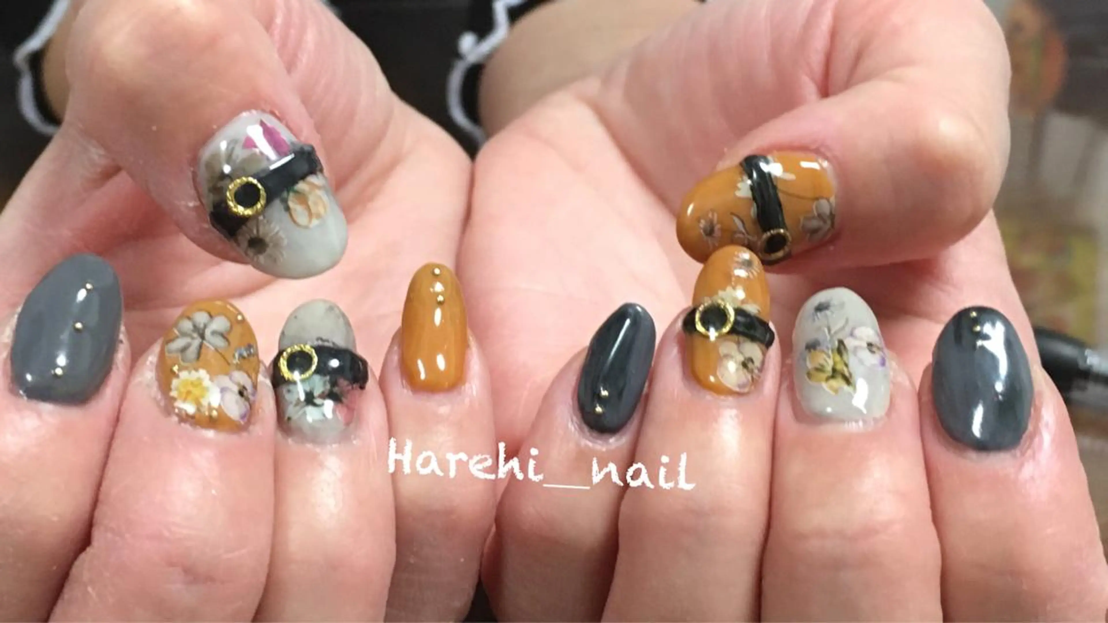 ネイル Harehi_ nailのネイルデザイン