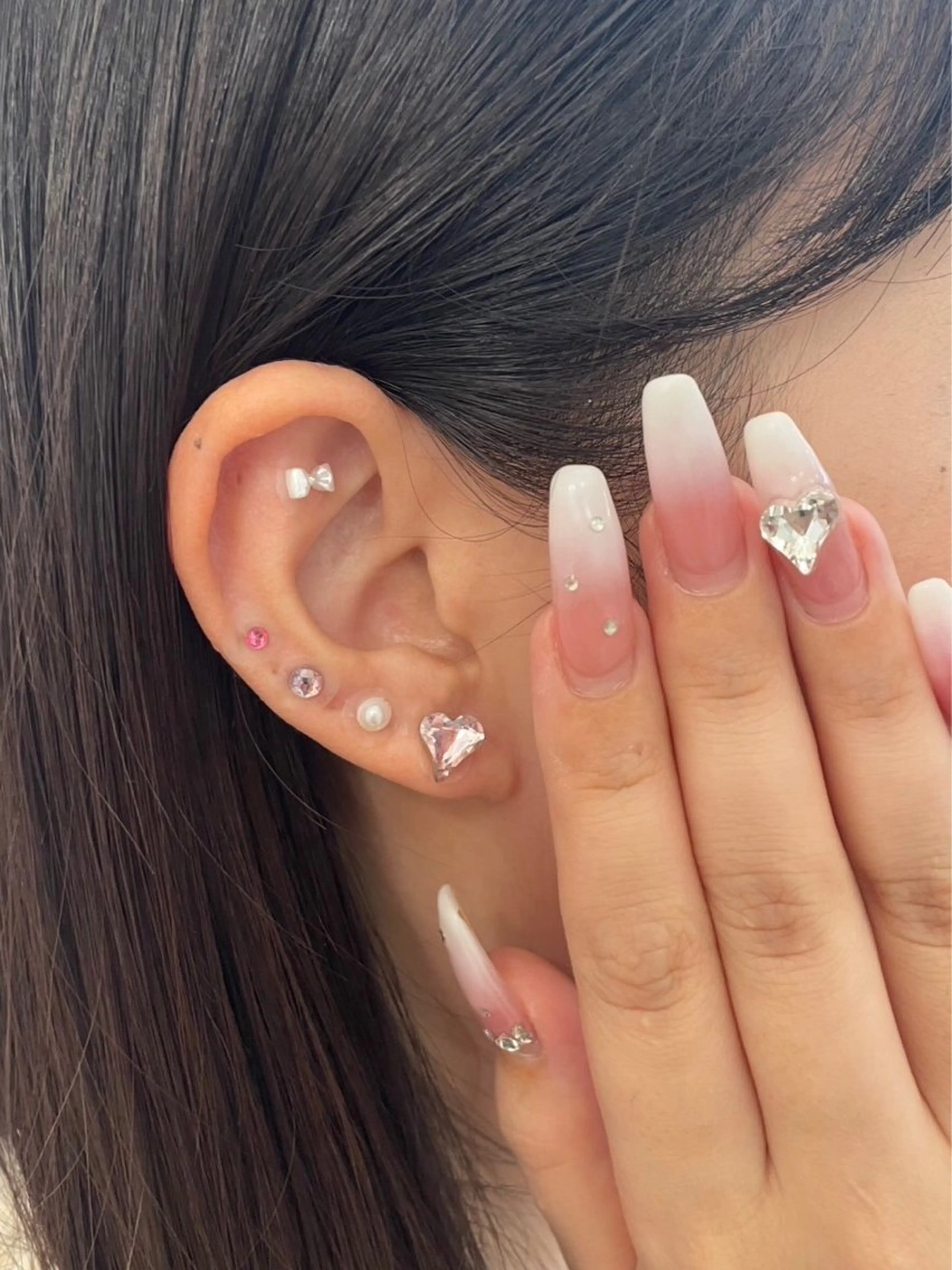 💎耳ツボジュエリー💎両耳10粒　¥3500の写真