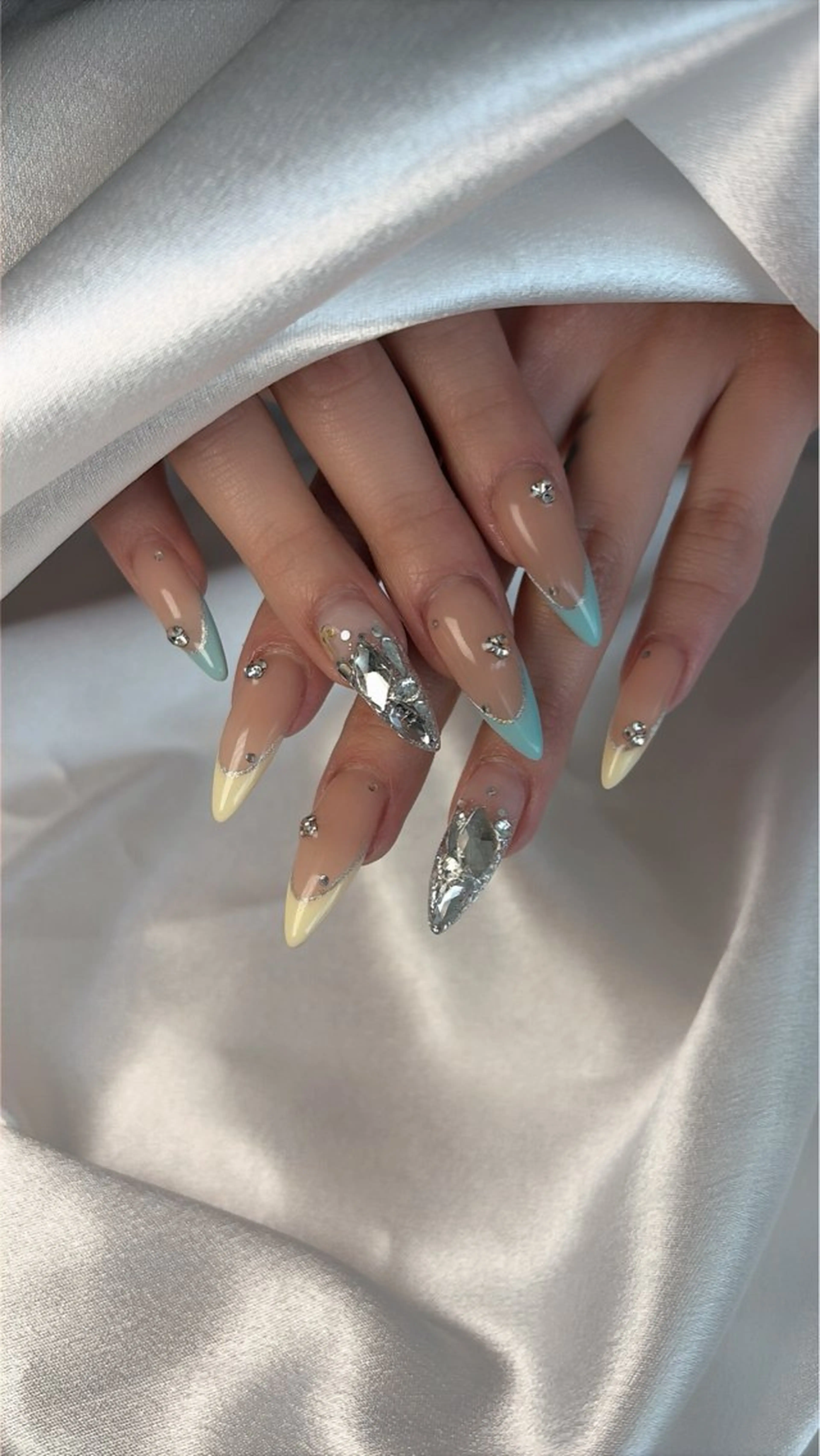 ネイル ロングネイル ハンドネイル salon de belnetta所属・Kayo 💅のネイルデザイン