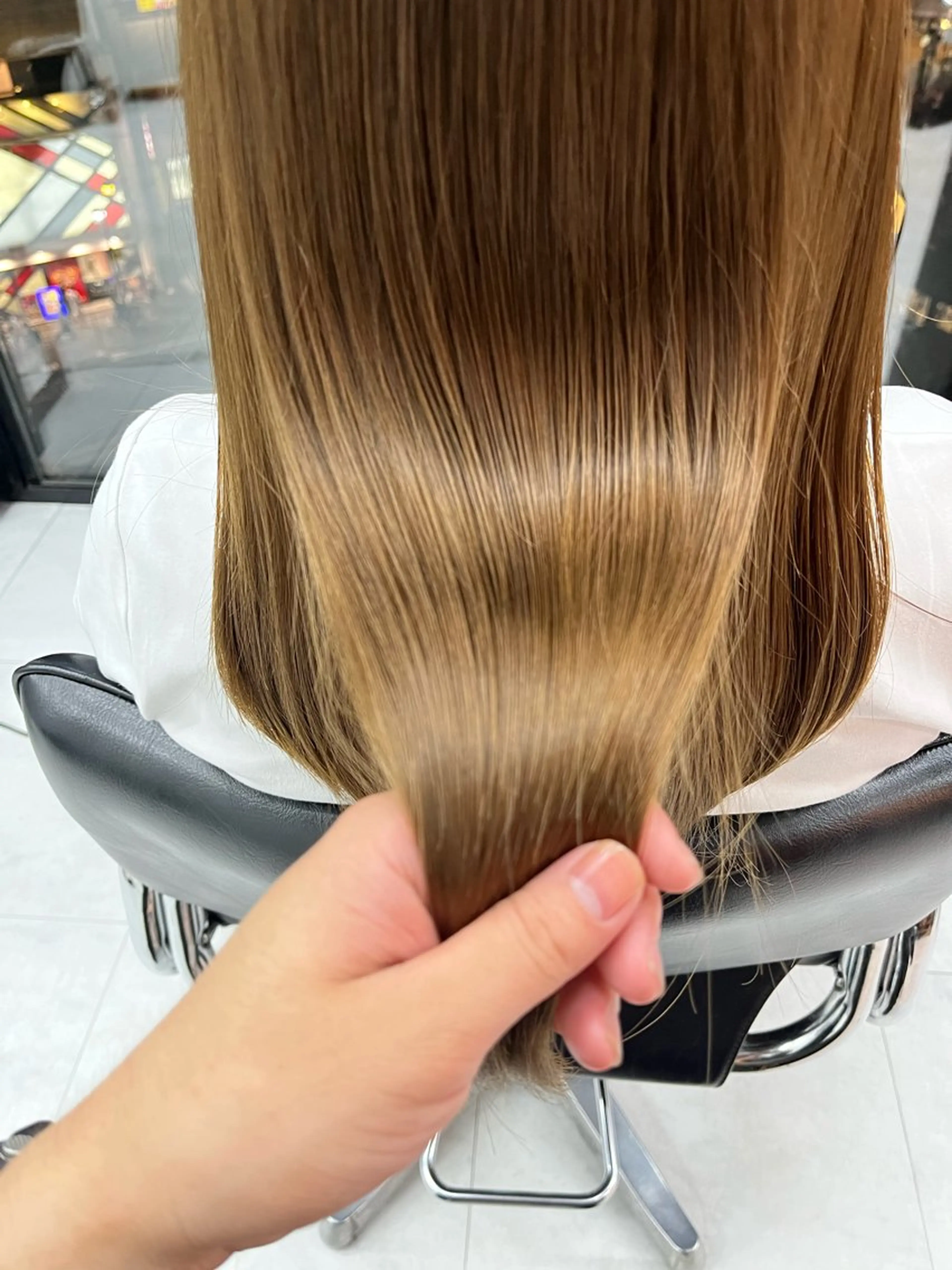 ミディアム 縮毛矯正 トリートメント ハイトーンを育てる ブリーチカラー/牧原のヘアスタイル