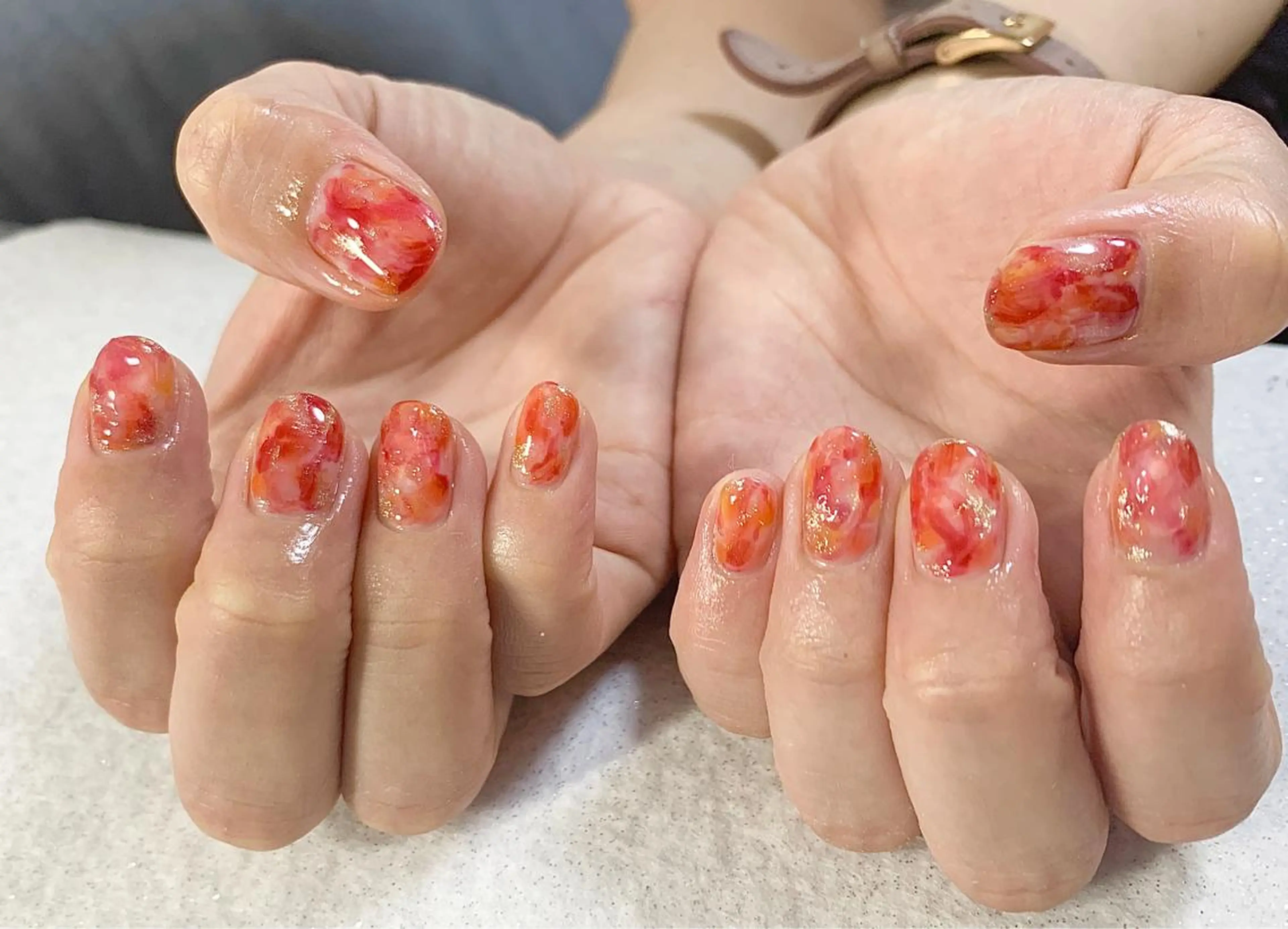 ネイル ニュアンスネイル ハンドネイル 手塚 里奈のネイルデザイン