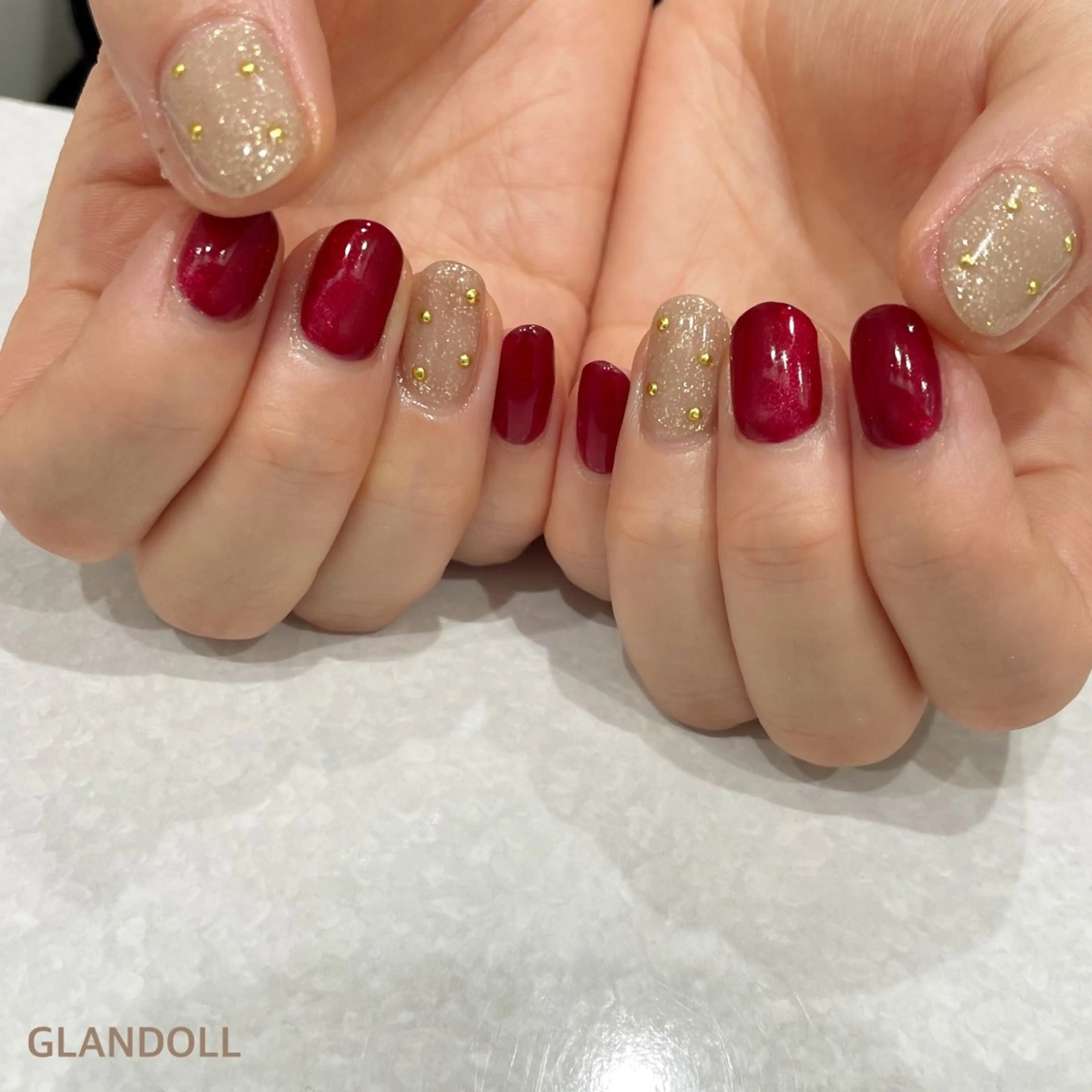 ネイル マグネットネイル ハンドネイル GLANDOLL YURIのネイルデザイン