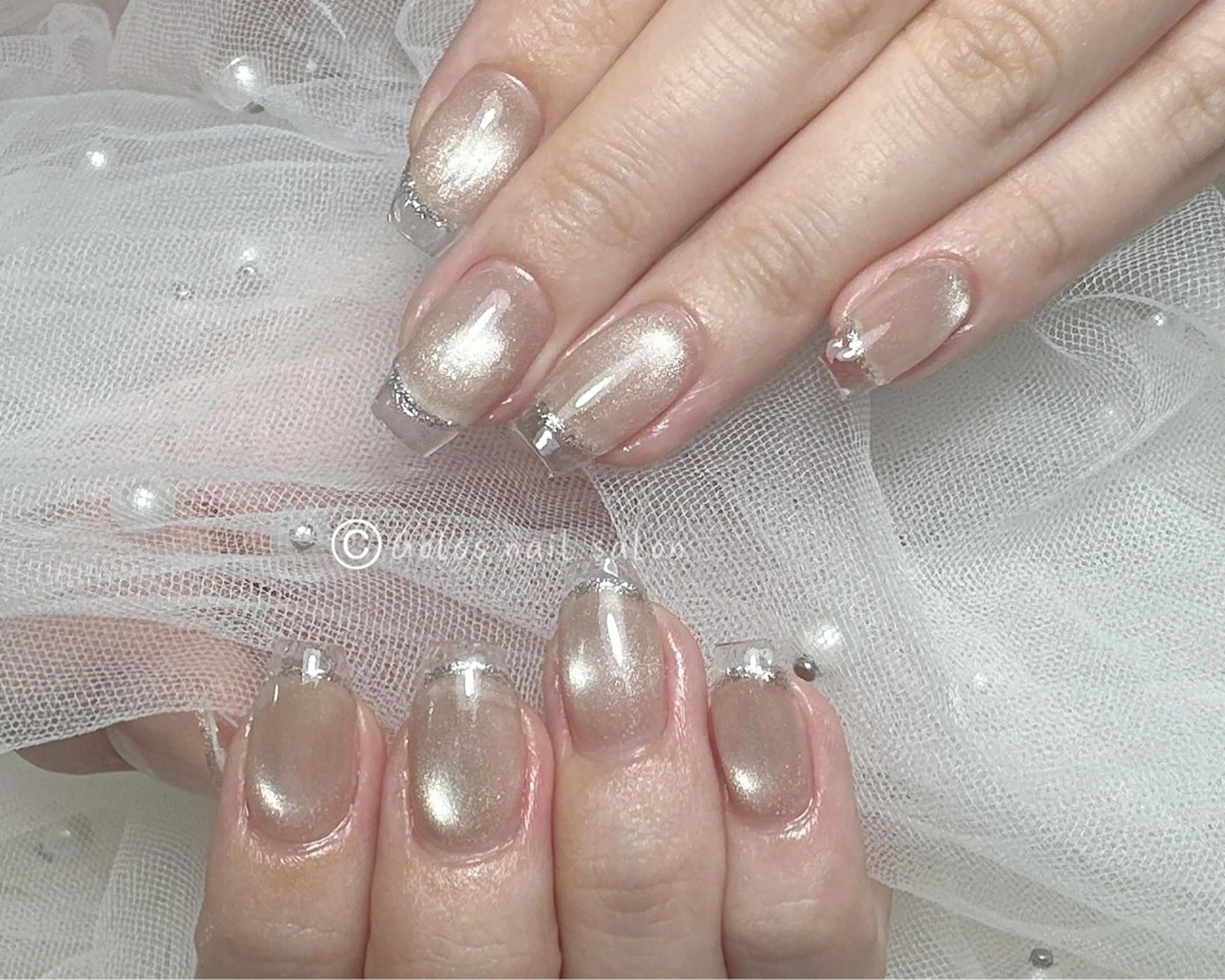 ネイル アヤカ☘️Gloss nailのネイルデザイン