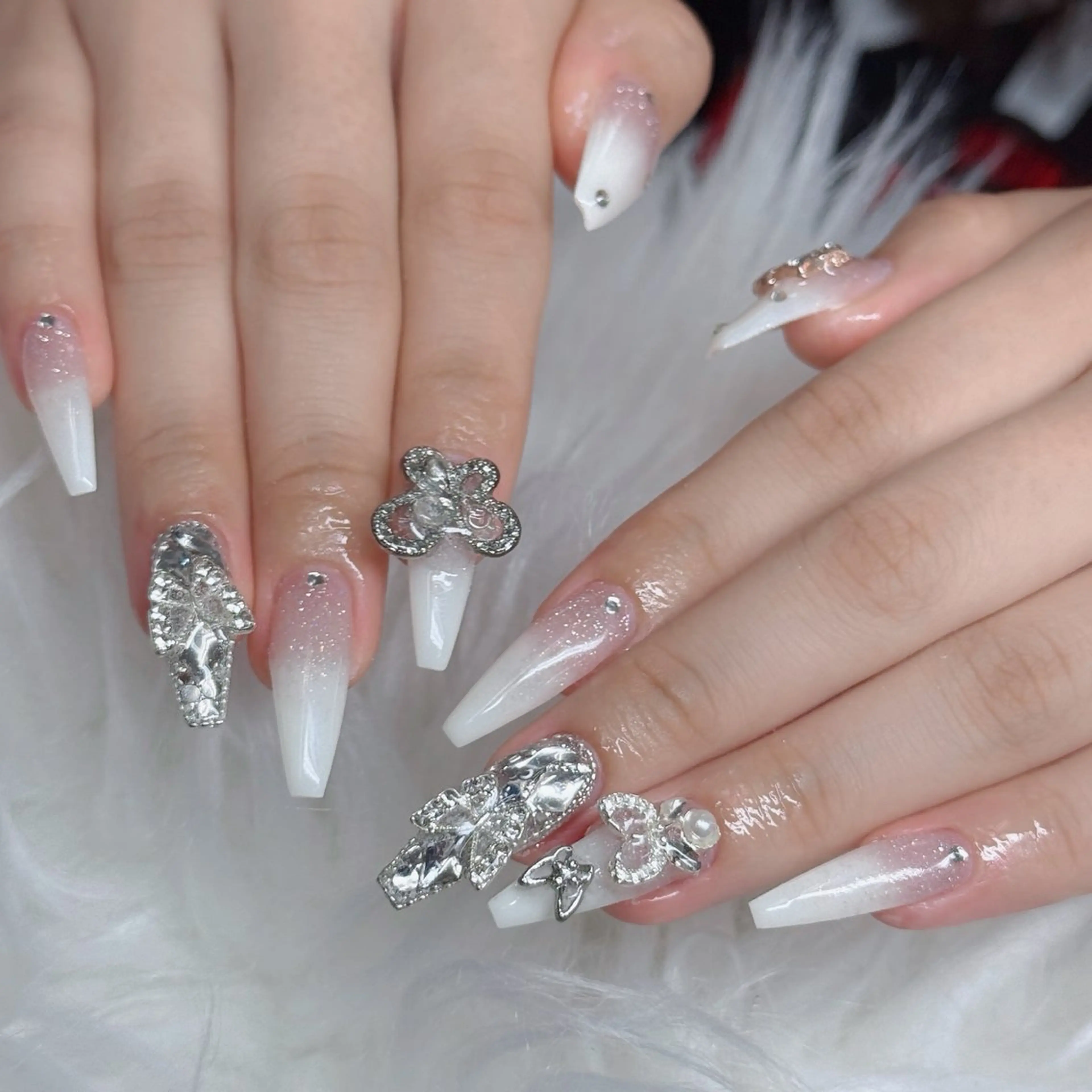 ネイル べっ甲ネイル チークネイル フラッシュネイル フラワーネイル フットネイル ハンドネイル Hani Nail Salonのネイルデザイン