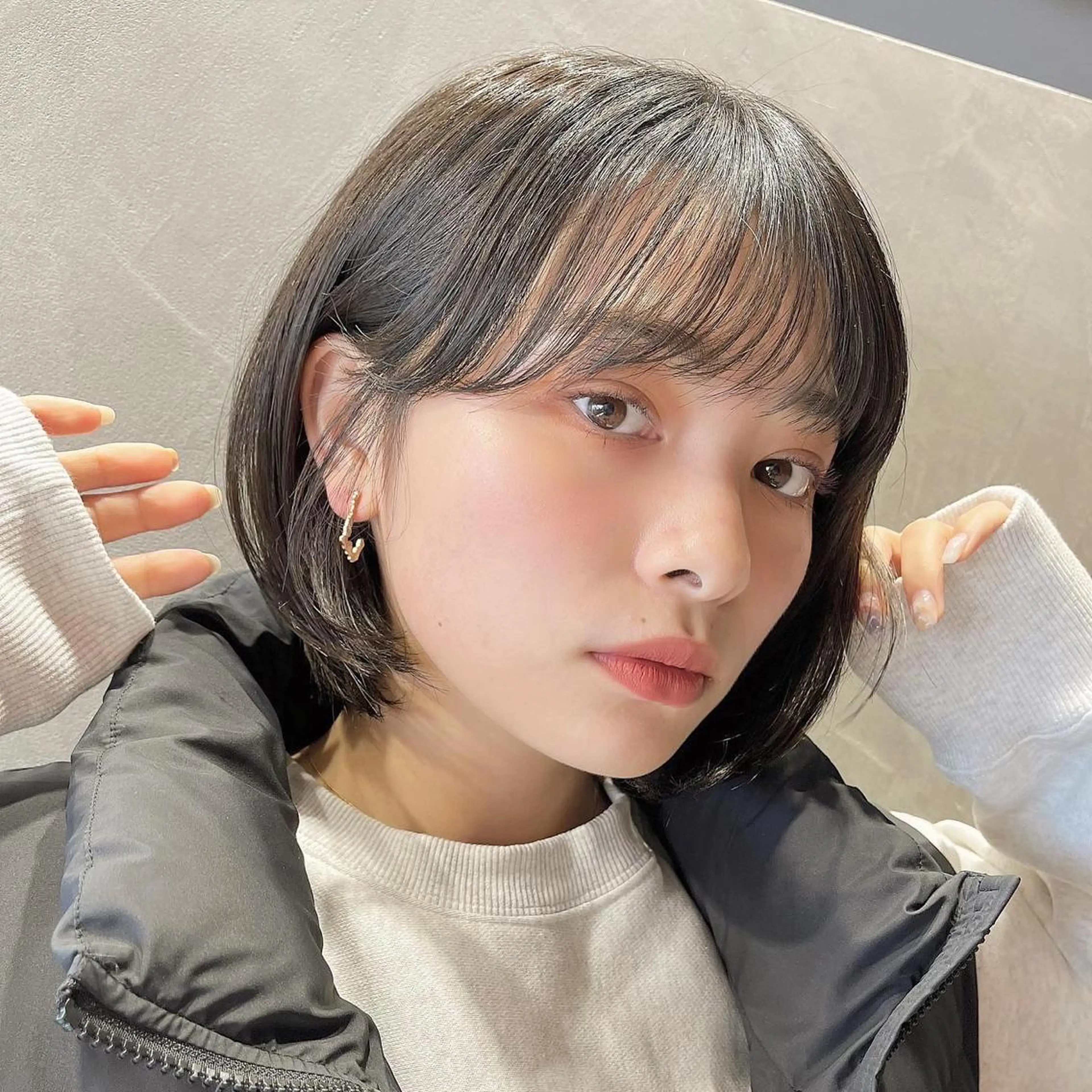 ミディアム カラー 透明感カラー グレージュ ボブ 🌱ボブ/レイヤー/ ベージュ/あやみ✨のヘアスタイル