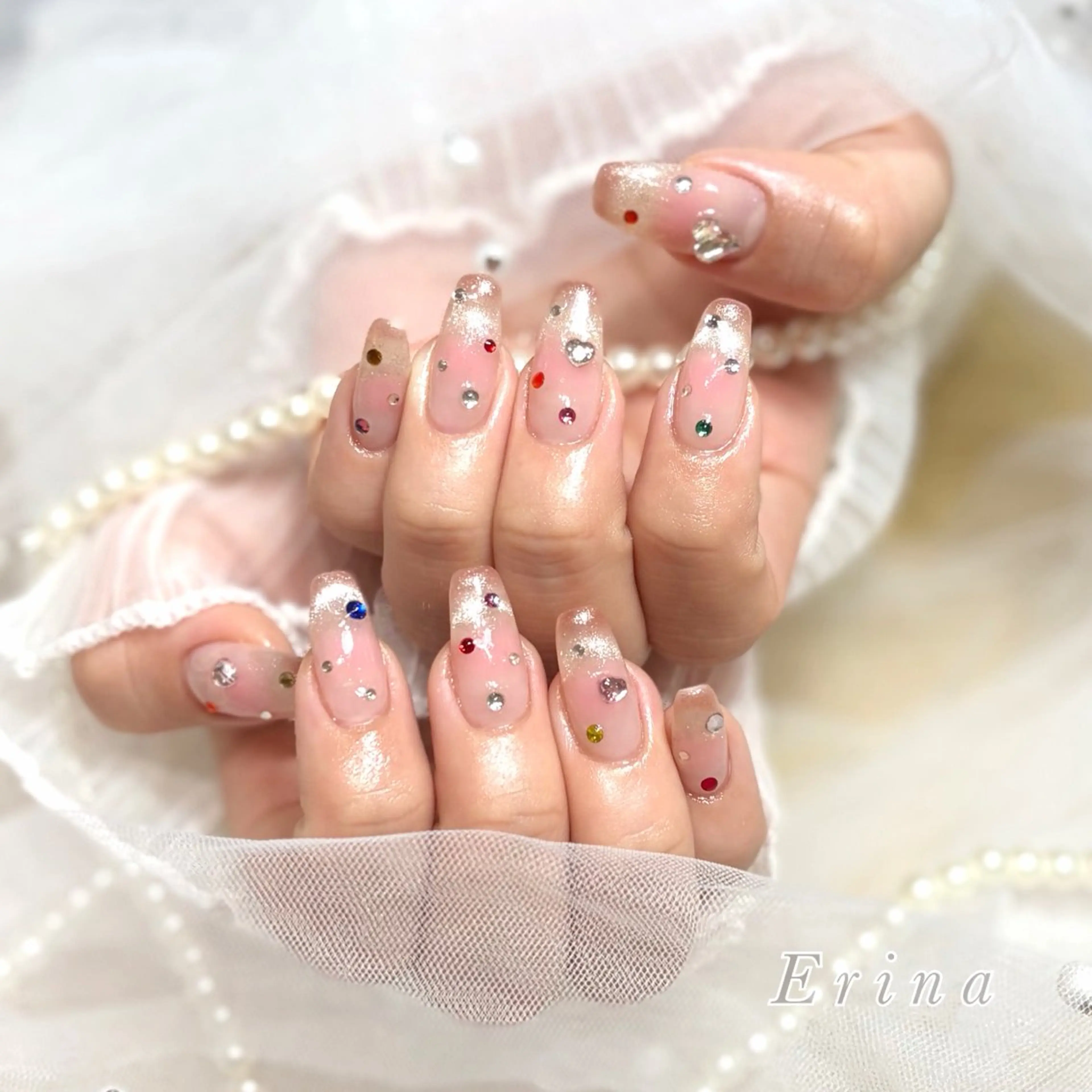 ネイル Erina🐱 フィルイン💅パラのネイルデザイン