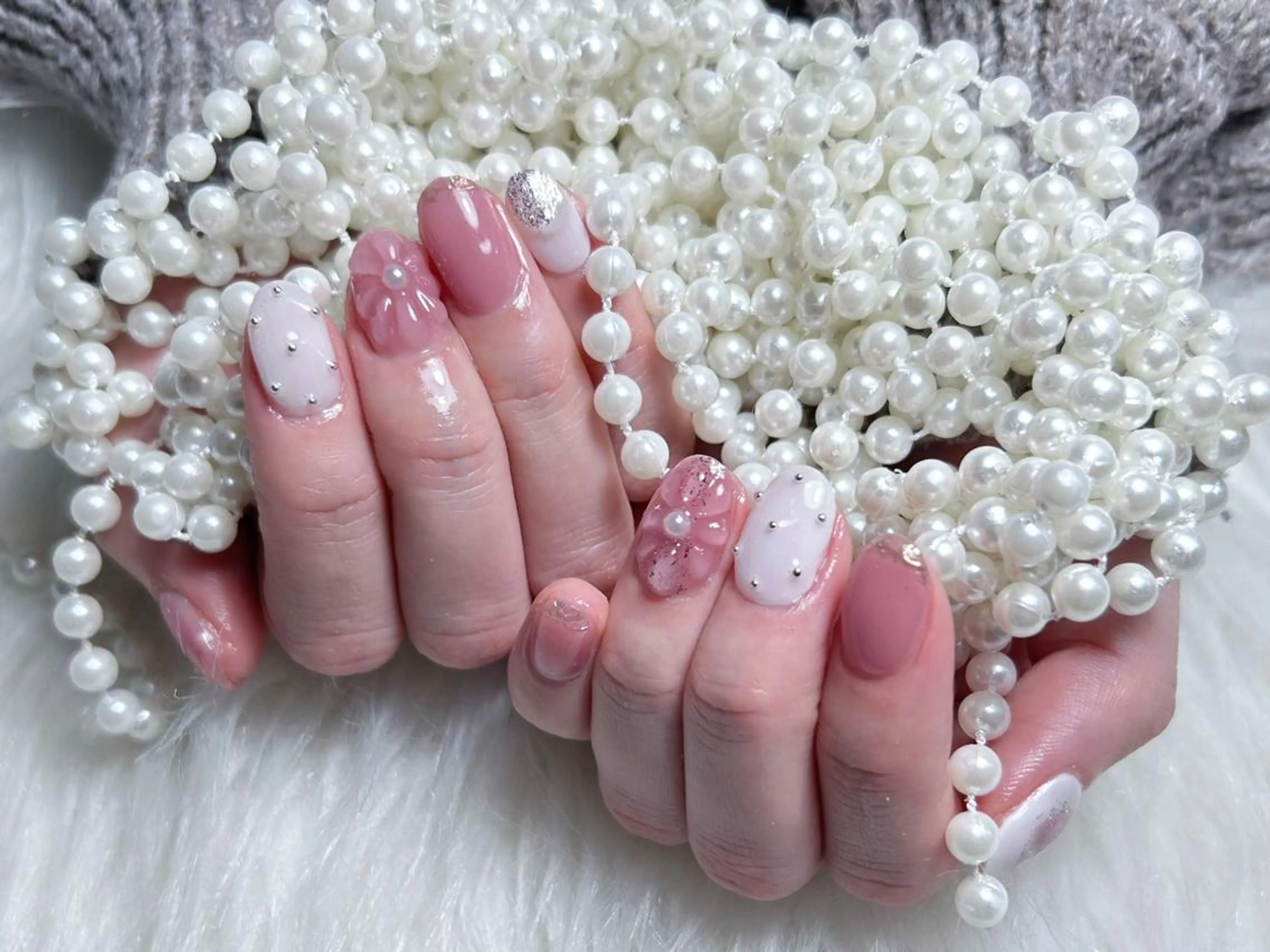 ネイル 🎀まゆ 🪽🐾のネイルデザイン