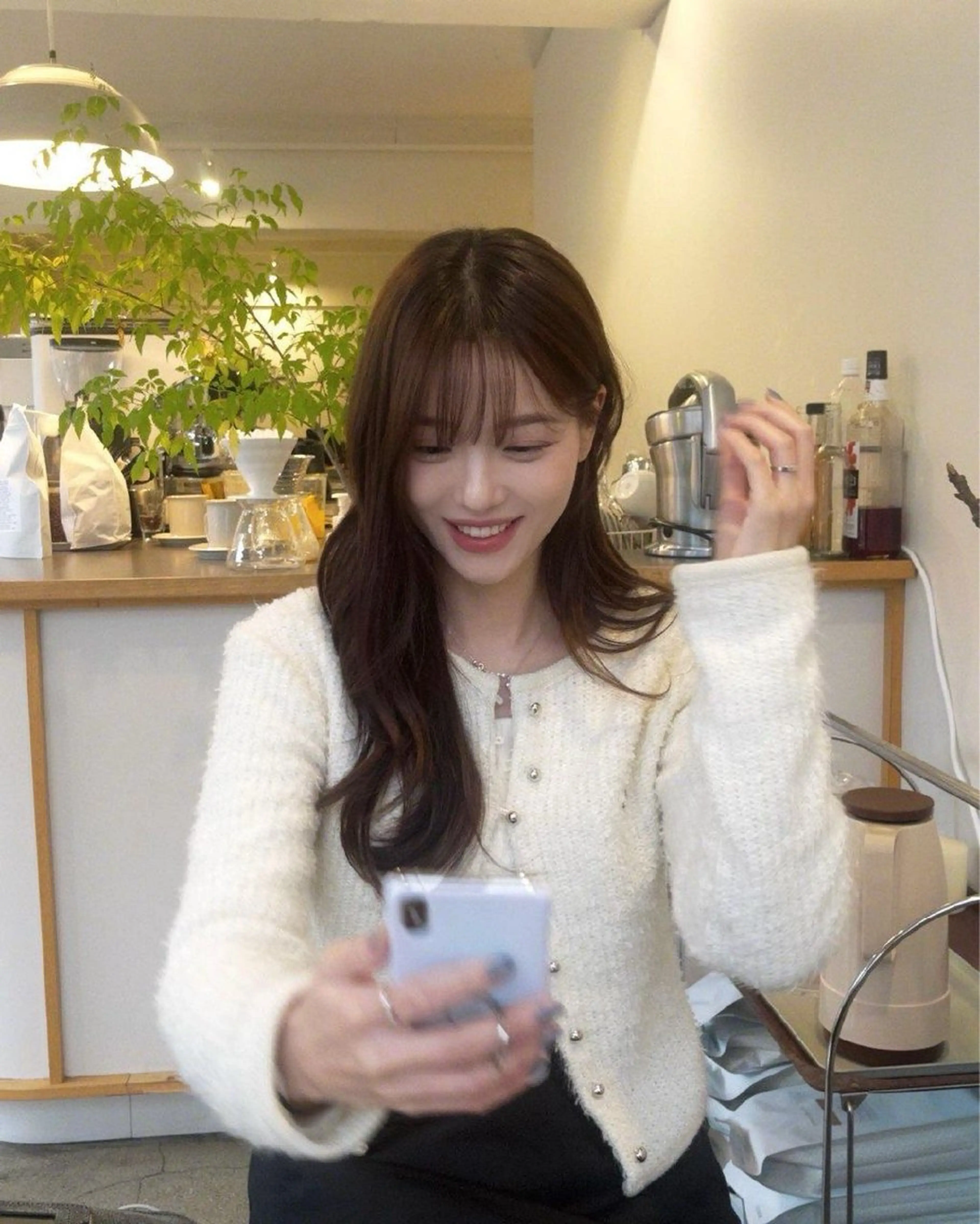 ロング カラー カット ヘアカラー トリートメント 莉乃/縮毛矯正/髪質 改善/艶カラーのヘアスタイル