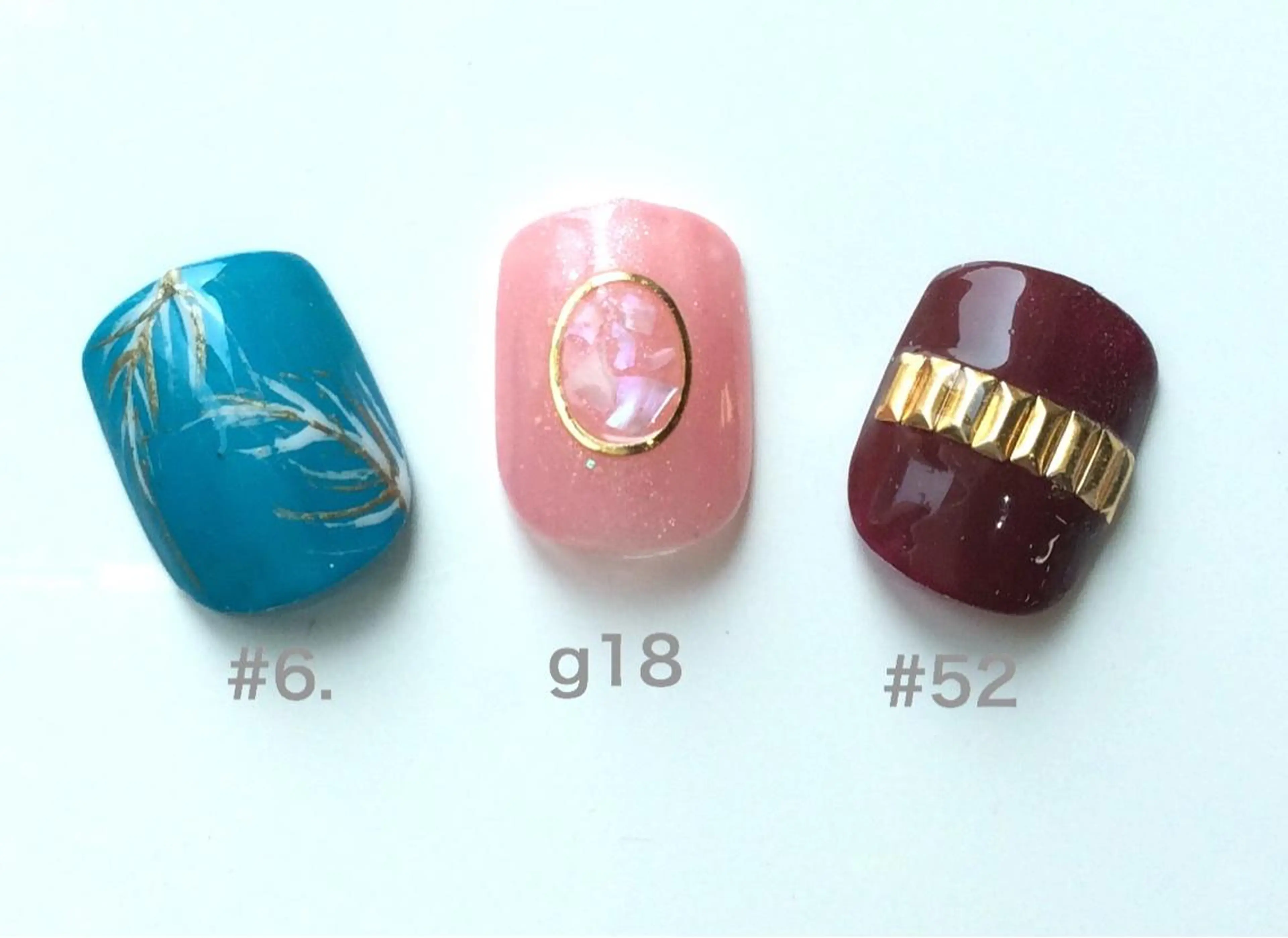 ネイル アートネイル フットネイル Roi〈ロワ〉 Minakoのネイルデザイン