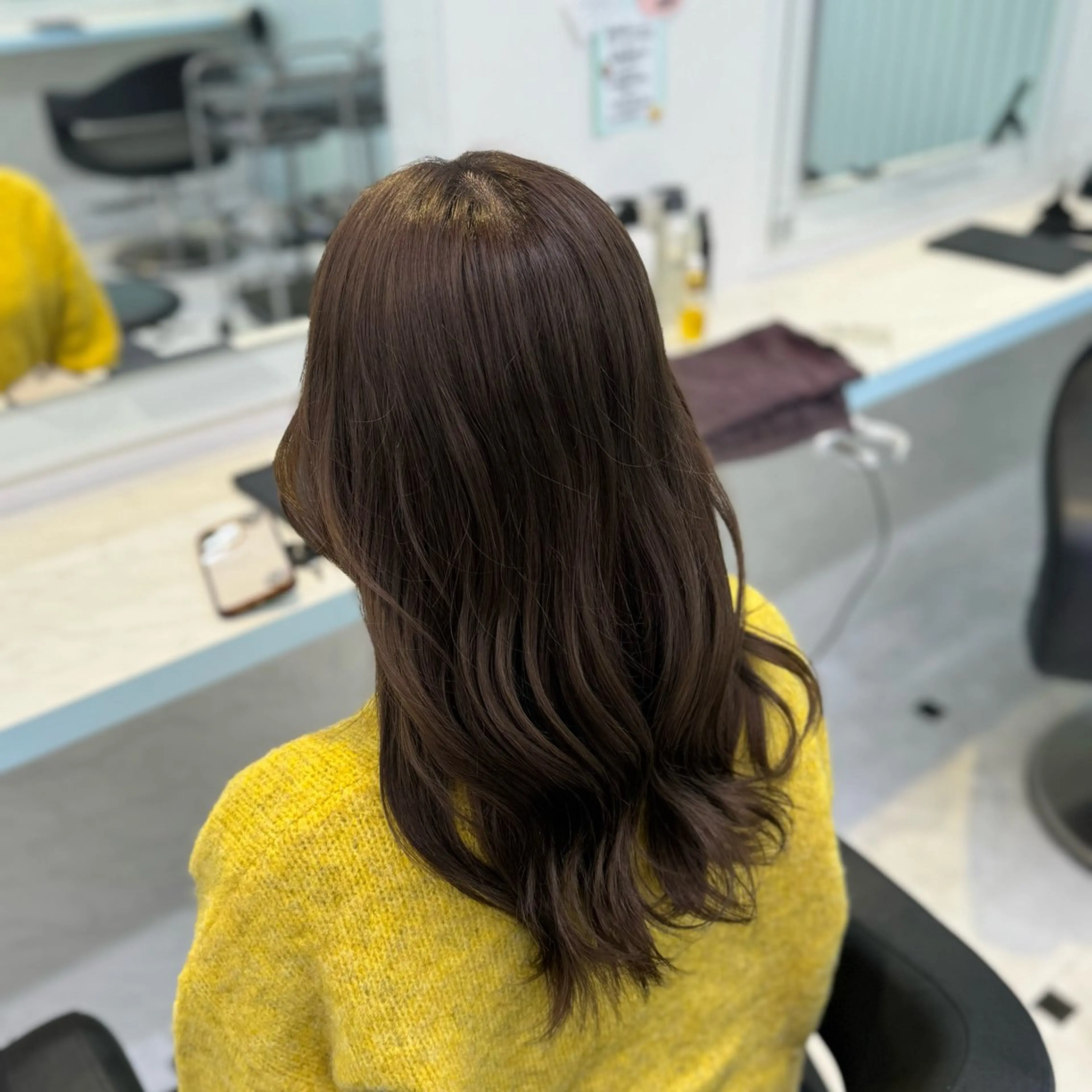セミロング カット ヘアカラー 🤎モテ髪＆透明感 ミルクティー🥣🤎のヘアスタイル