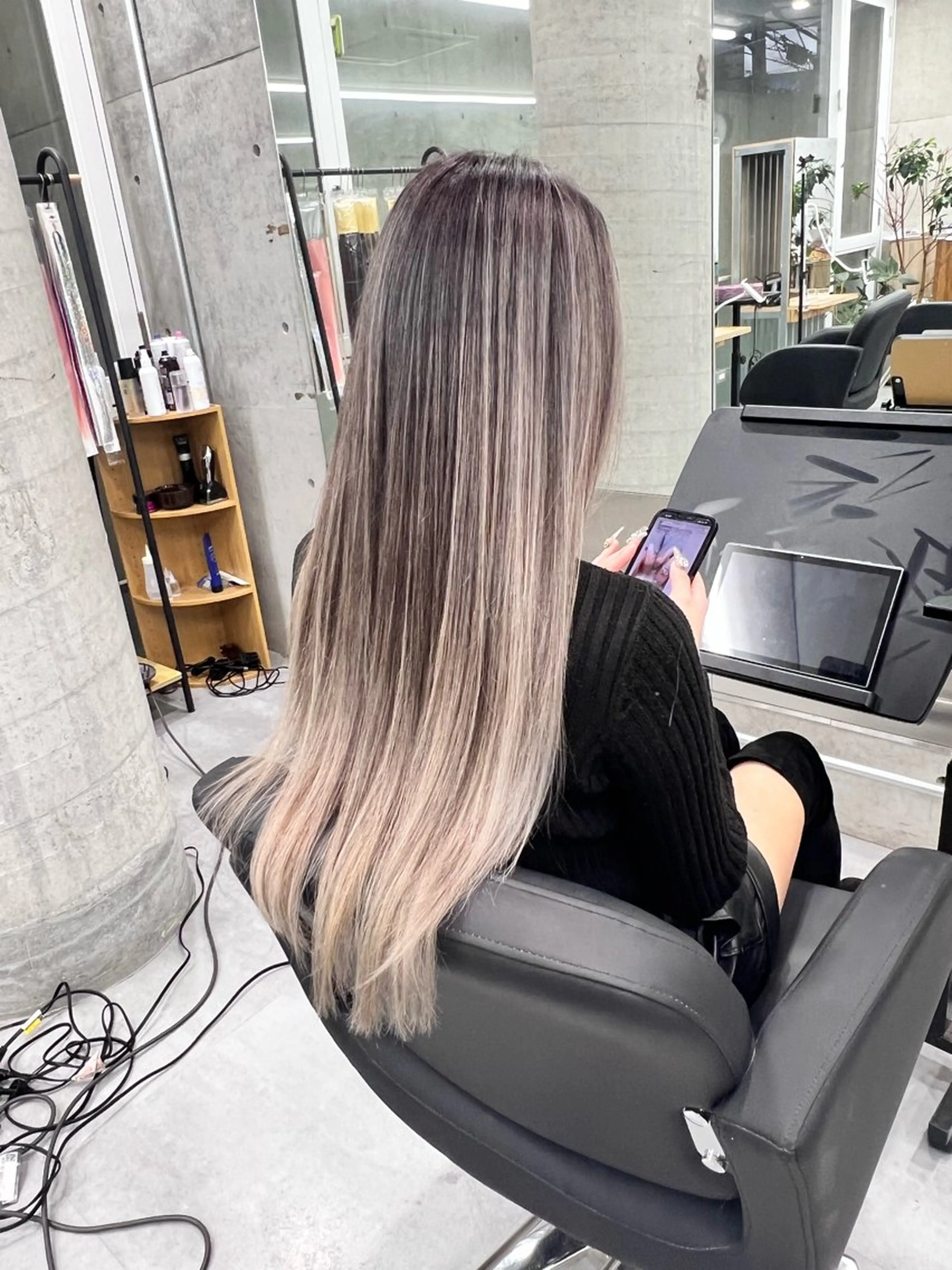 ロング カラー ハイライトカラー ハイライト ヘアカラー トリートメント 艶髪✨ブリーチ職人 井手正康のヘアスタイル