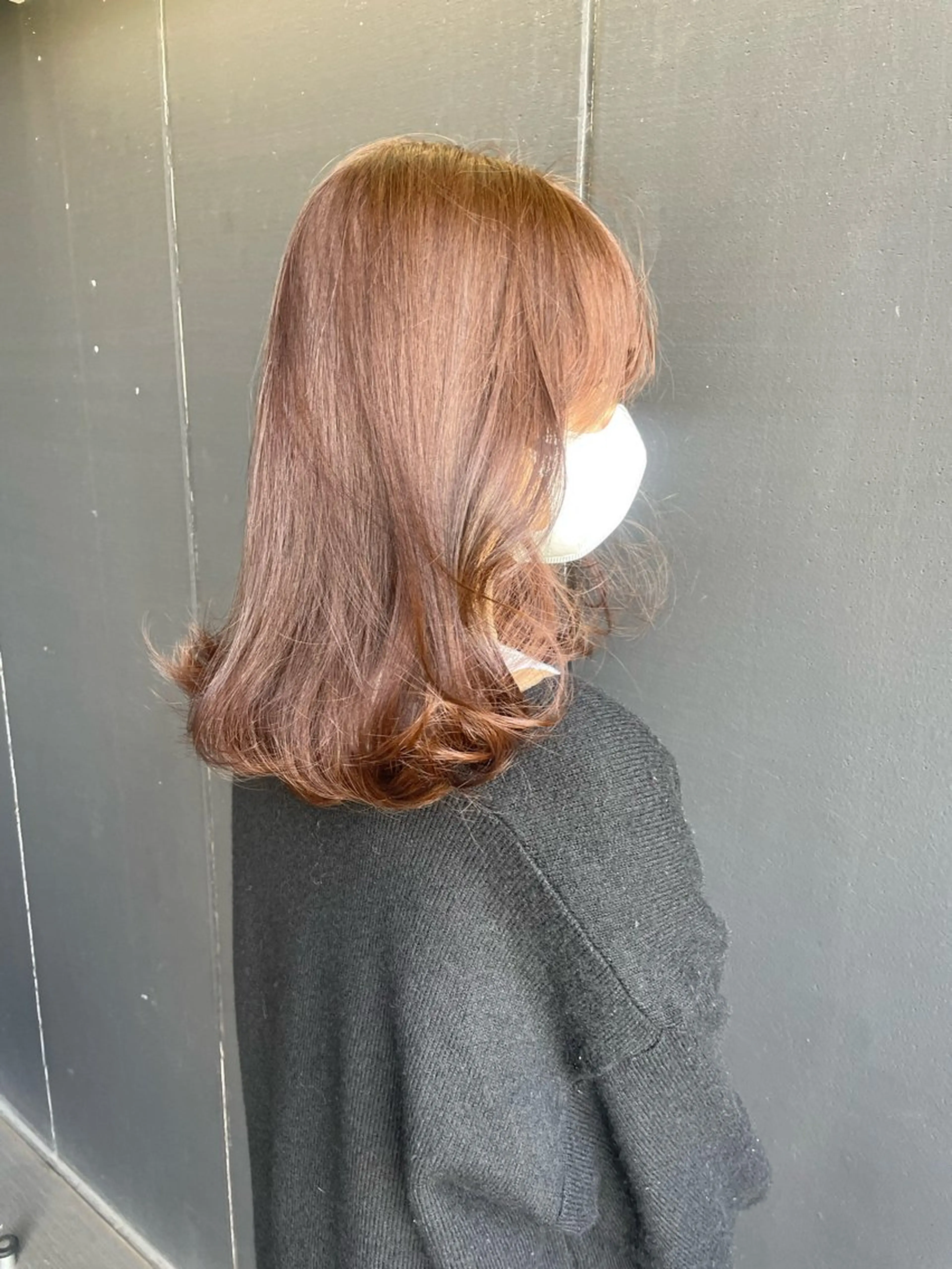 ミディアム カラー ヘアアレンジ ミディアムレイヤー ベージュカラー ブリーチ ブラウンカラー チョコレートブラウン 憧れの艶ハイトーンへ 🌙サイダサキのヘアスタイル