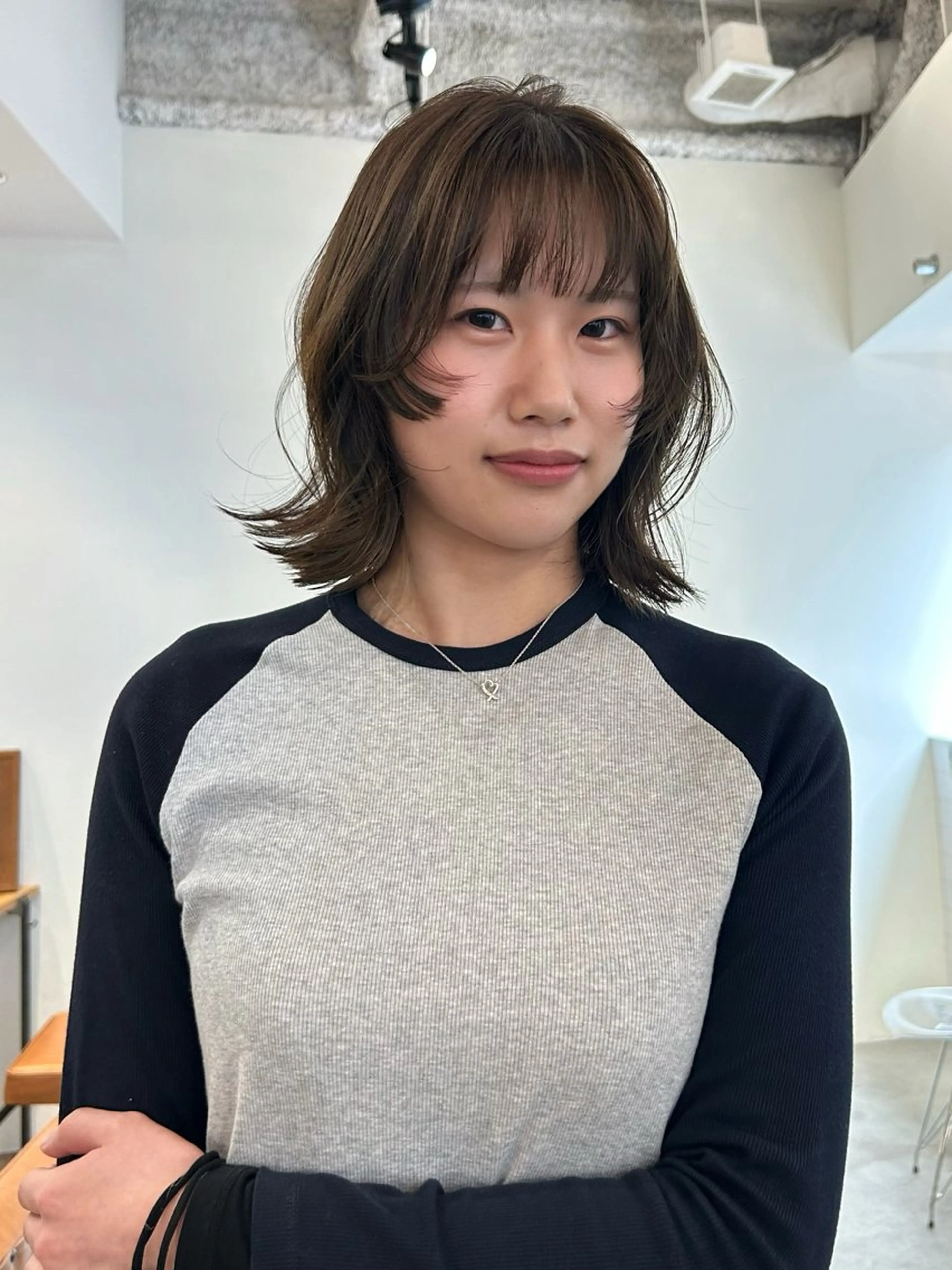 ミディアム カラー 透明感カラー 顔まわりレイヤー 顔周りカット レイヤーカット カット ヘアカラー トリートメント ボブ/レイヤー 大阪梅田/きょうかのヘアスタイル