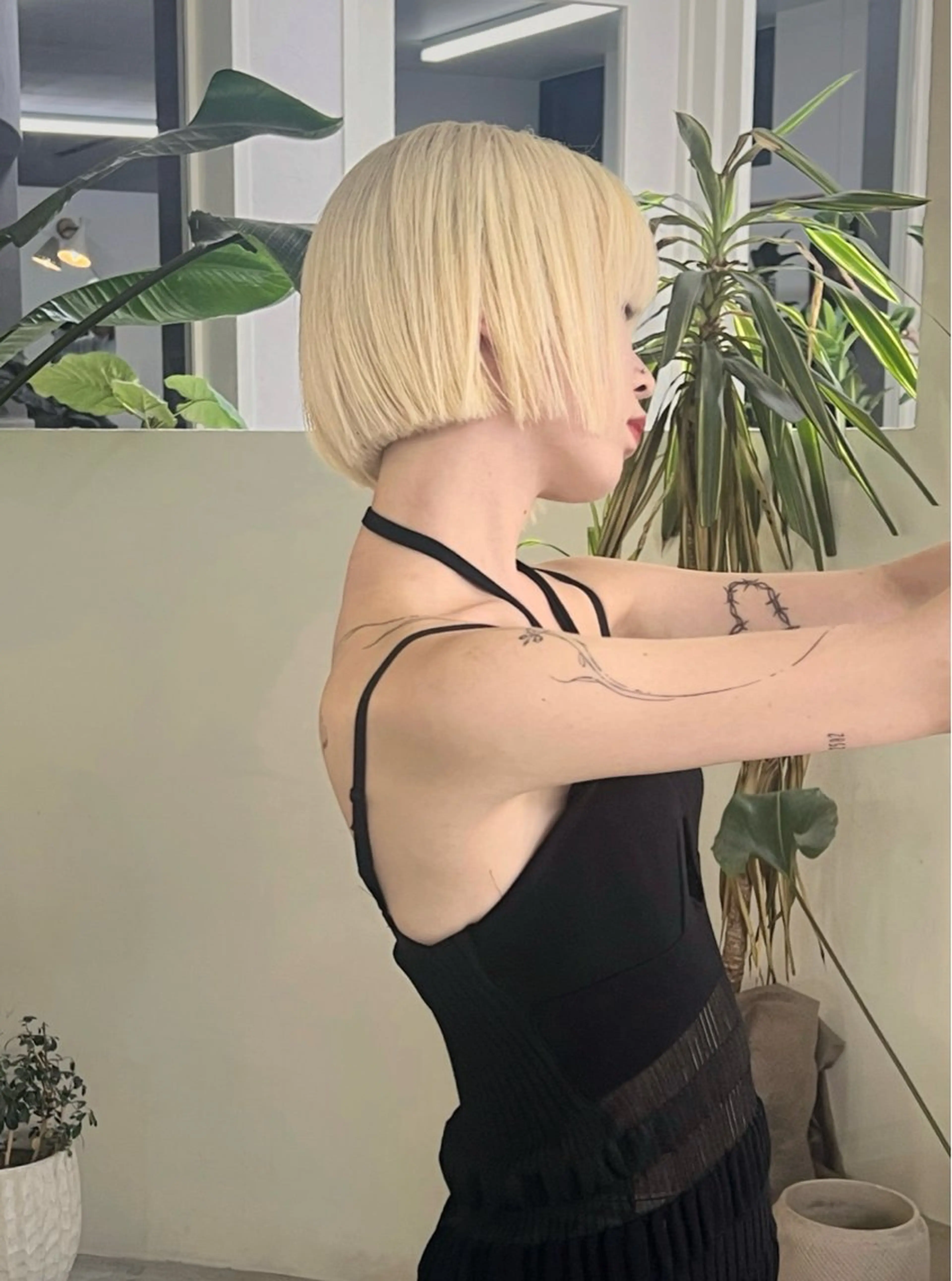 ミディアム 小林 美咲のヘアスタイル