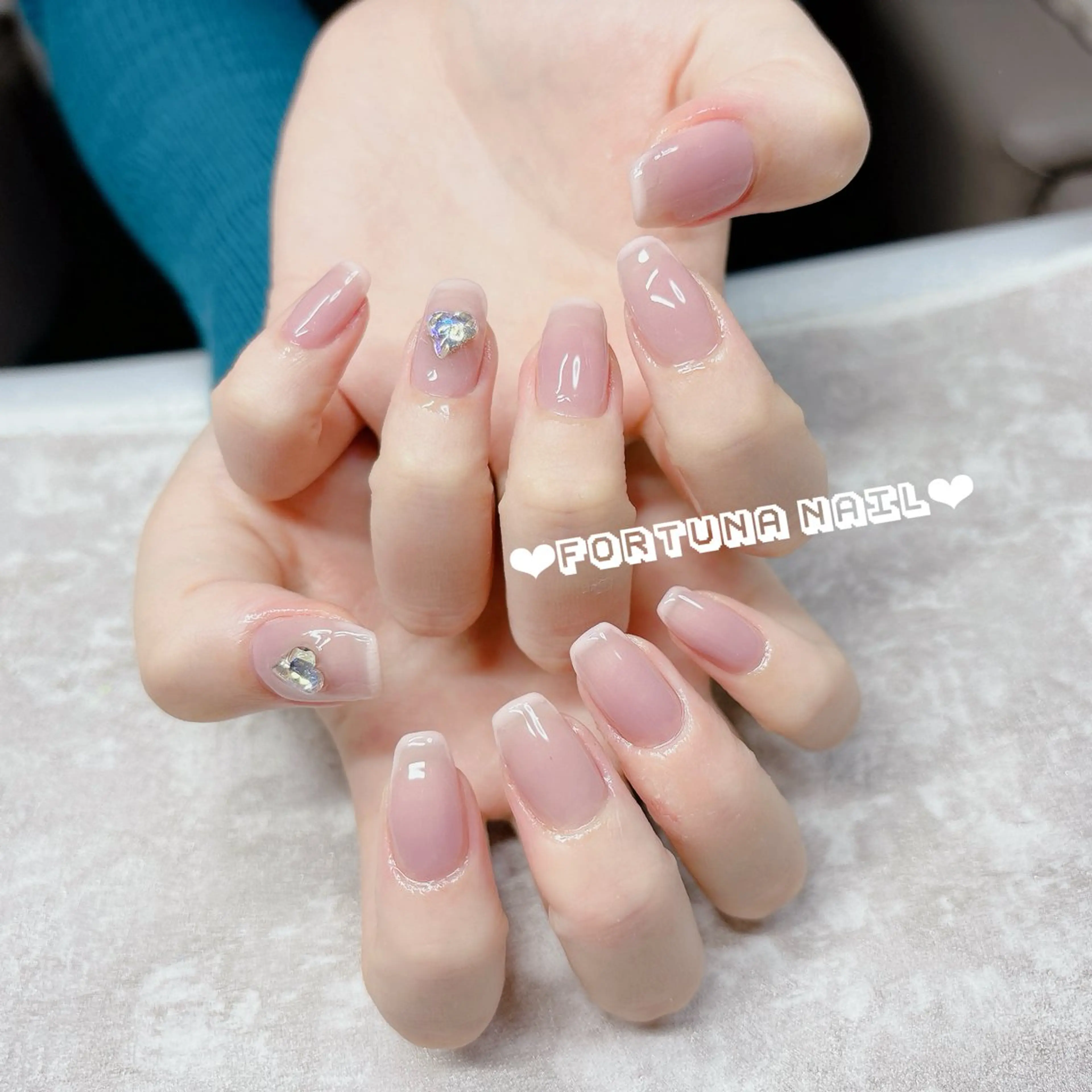 ネイル ハンドネイル ハンドケア Nail •Head スパFortunaのネイルデザイン