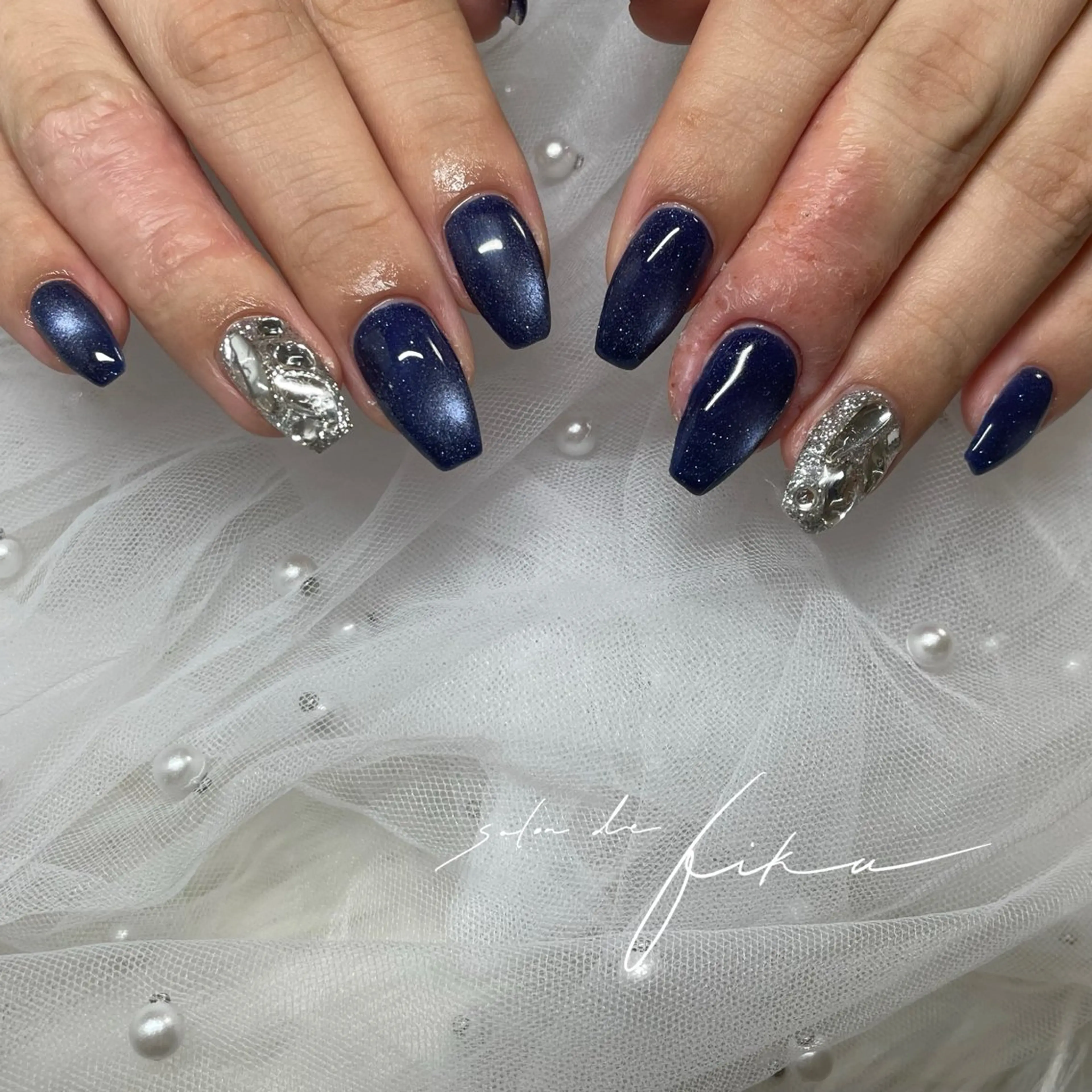 ネイル マグネットネイル ハンドネイル Saki 【パラジェル取扱店】のネイルデザイン