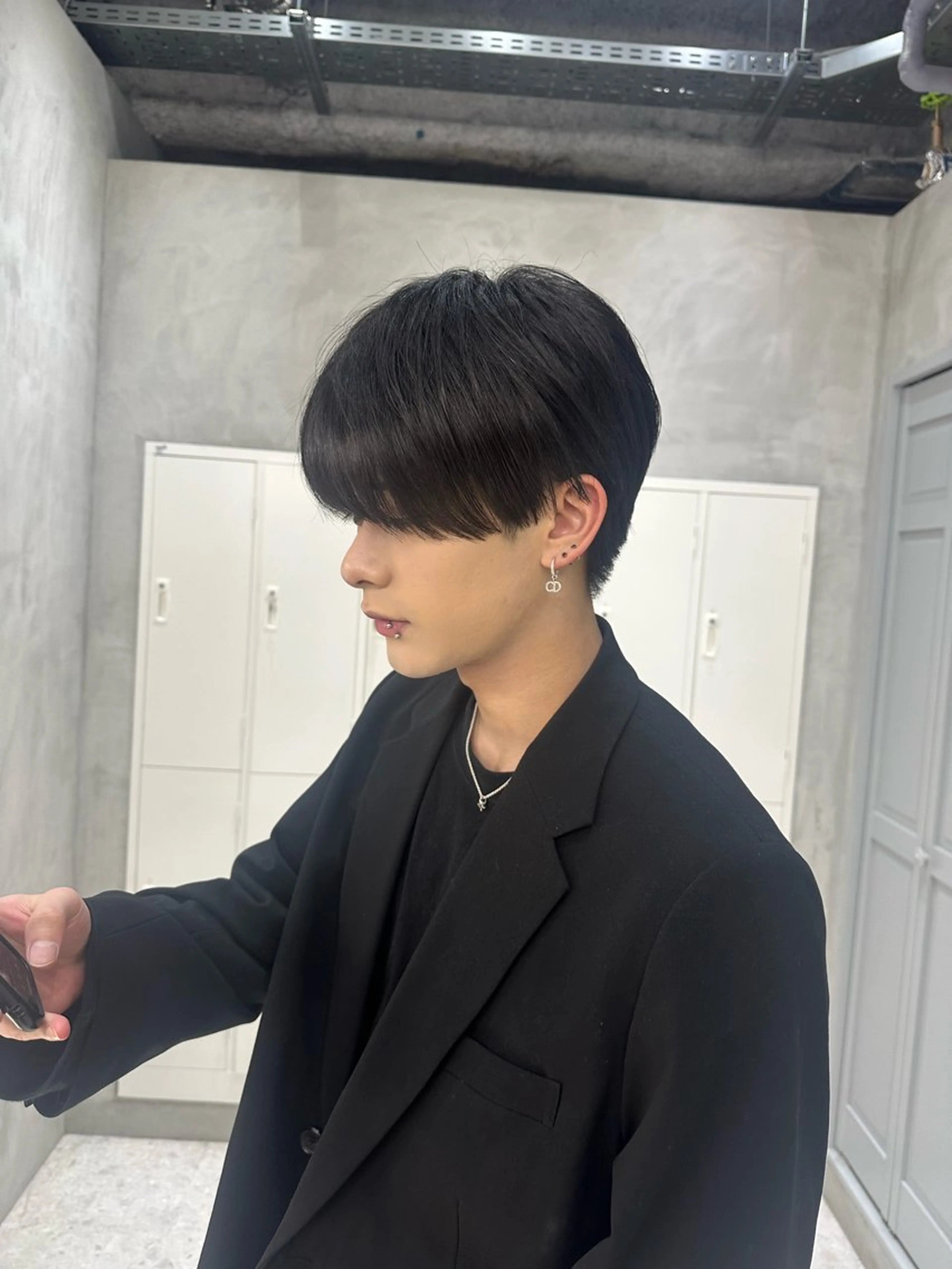 [メンズ限定]メンズカット＋ケアカラー＋シャンプー&スタイリング付きの写真