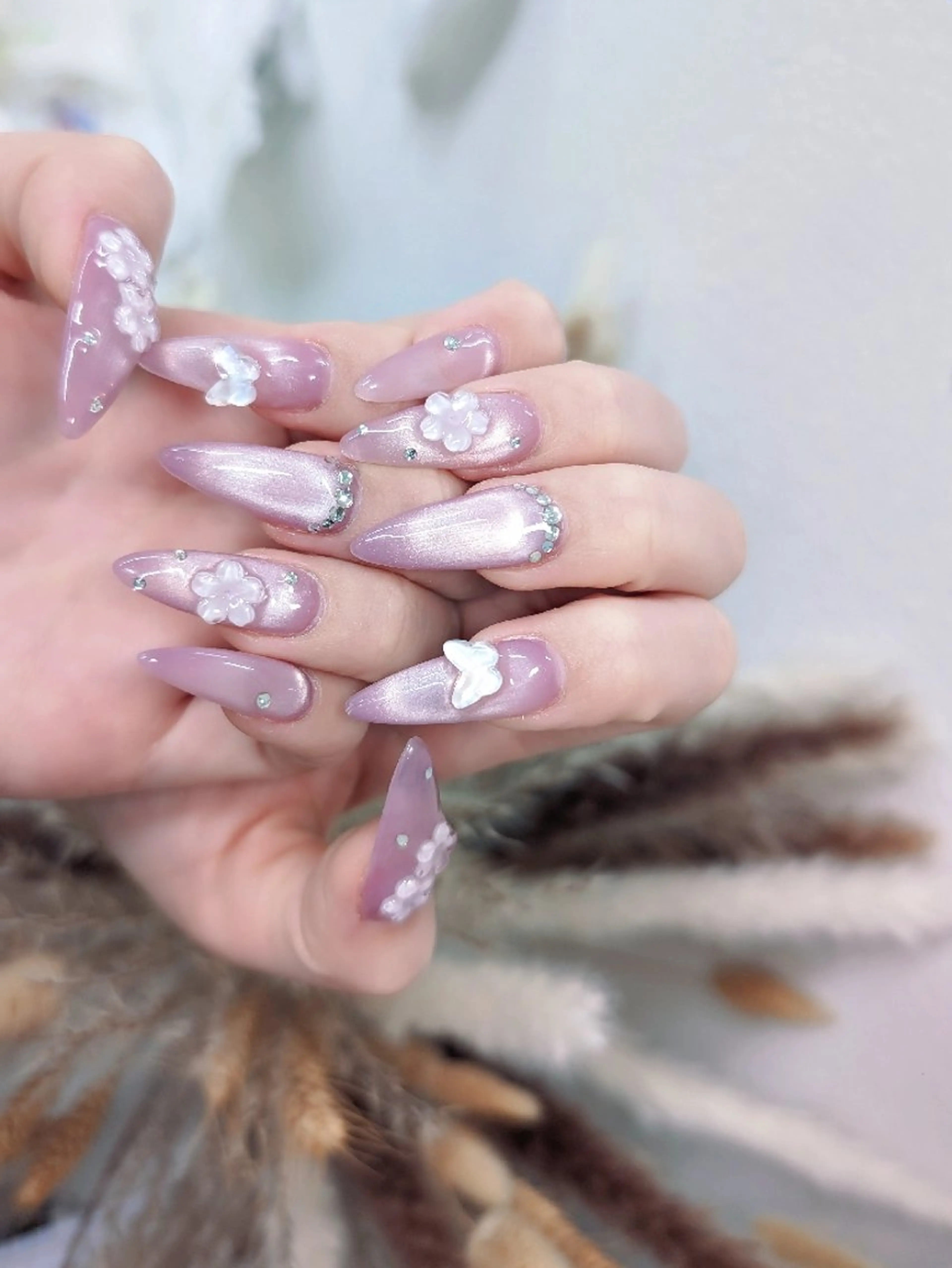 ネイル チークネイル 長さ出し フラッシュネイル ジェルネイル キラキラネイル Chouette Nailのネイルデザイン