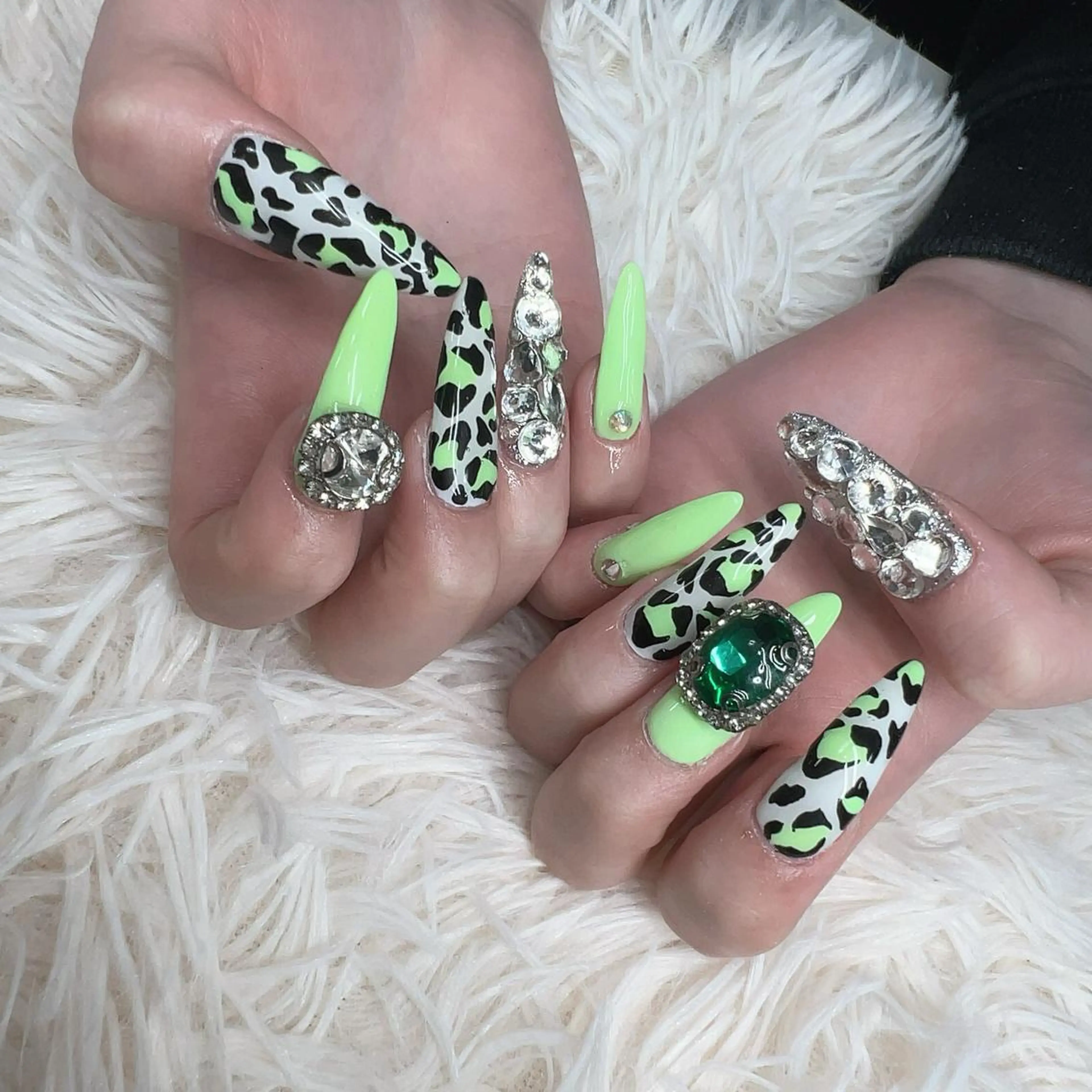 ネイル 8appy YUKITIN.Bのネイルデザイン