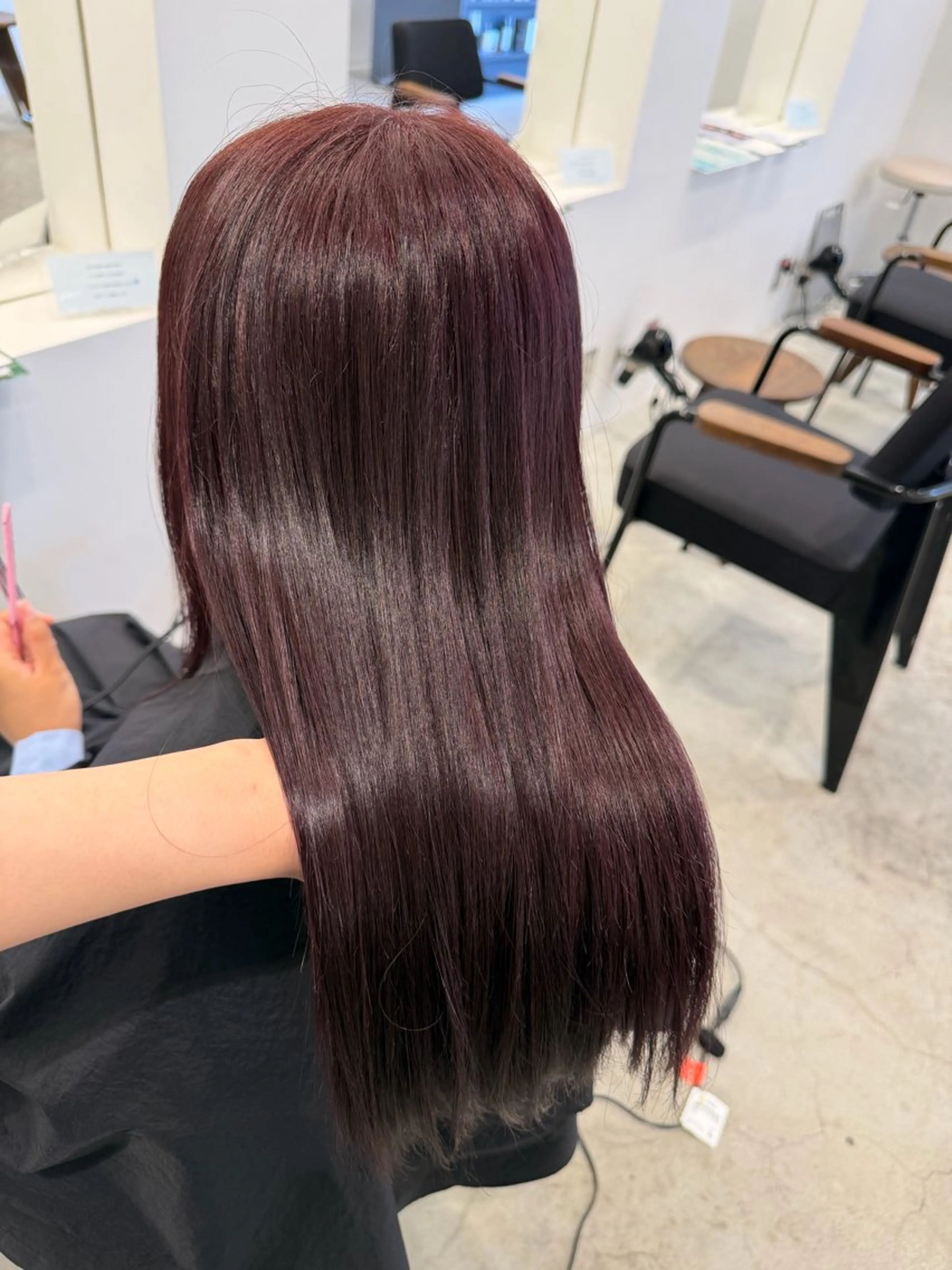 ロング カラー ラベンダーカラー 萩原 紗妃のヘアスタイル