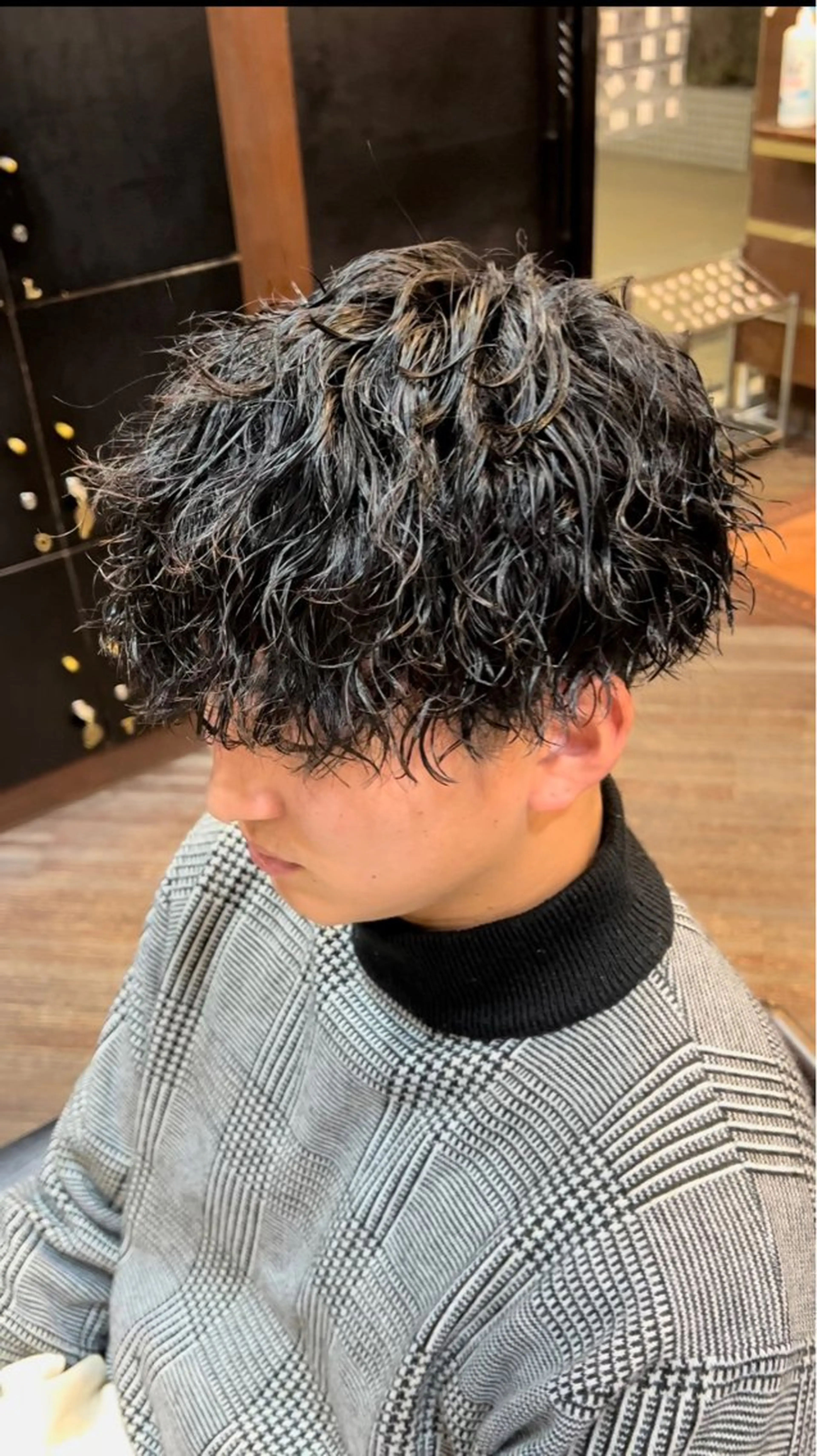 ミディアム パーマ メンズ 大阪/梅田/シャドウ パーマ/ノボリユウタのヘアスタイル