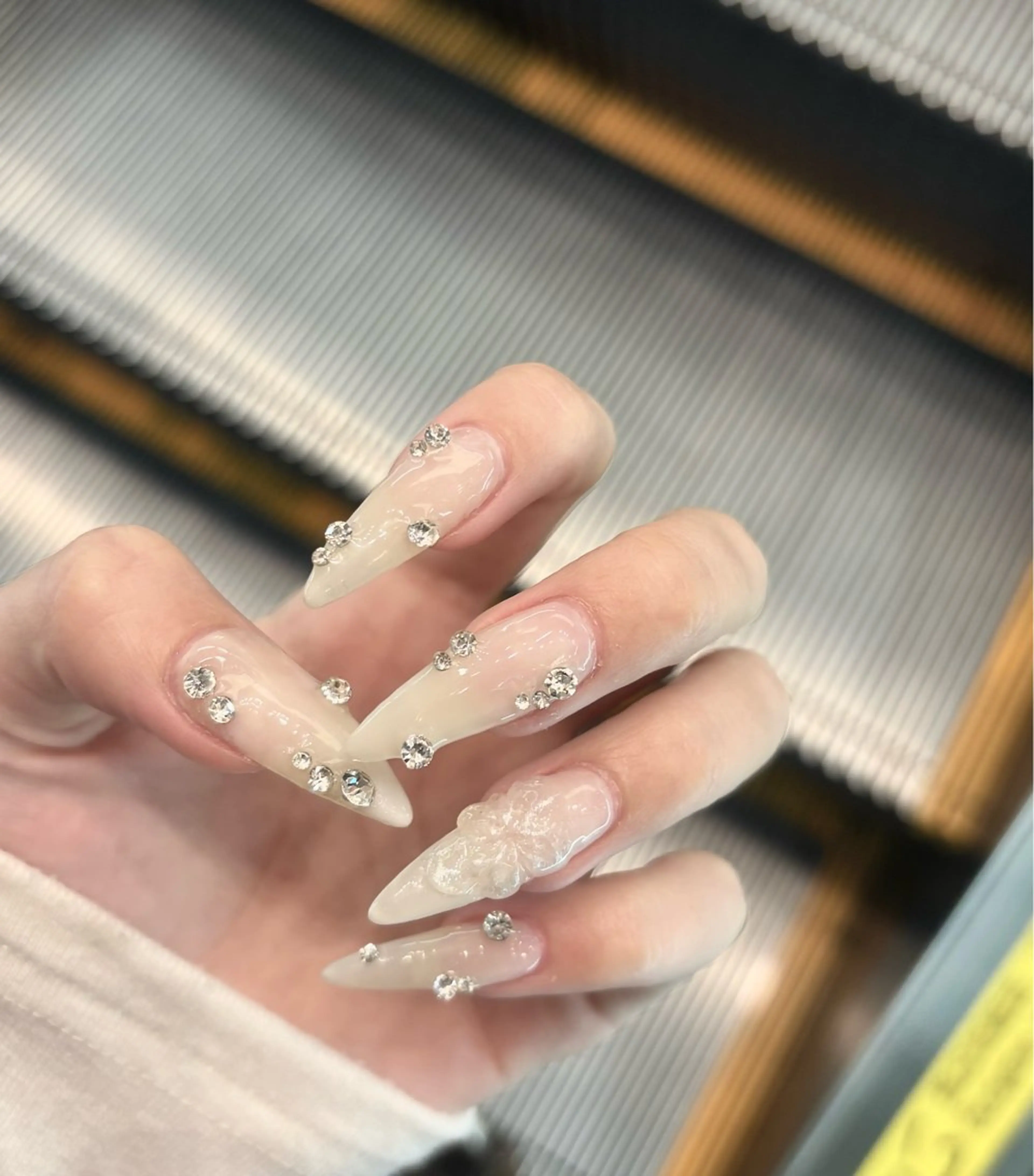 ネイル Emanail肥後橋 Hanaのネイルデザイン