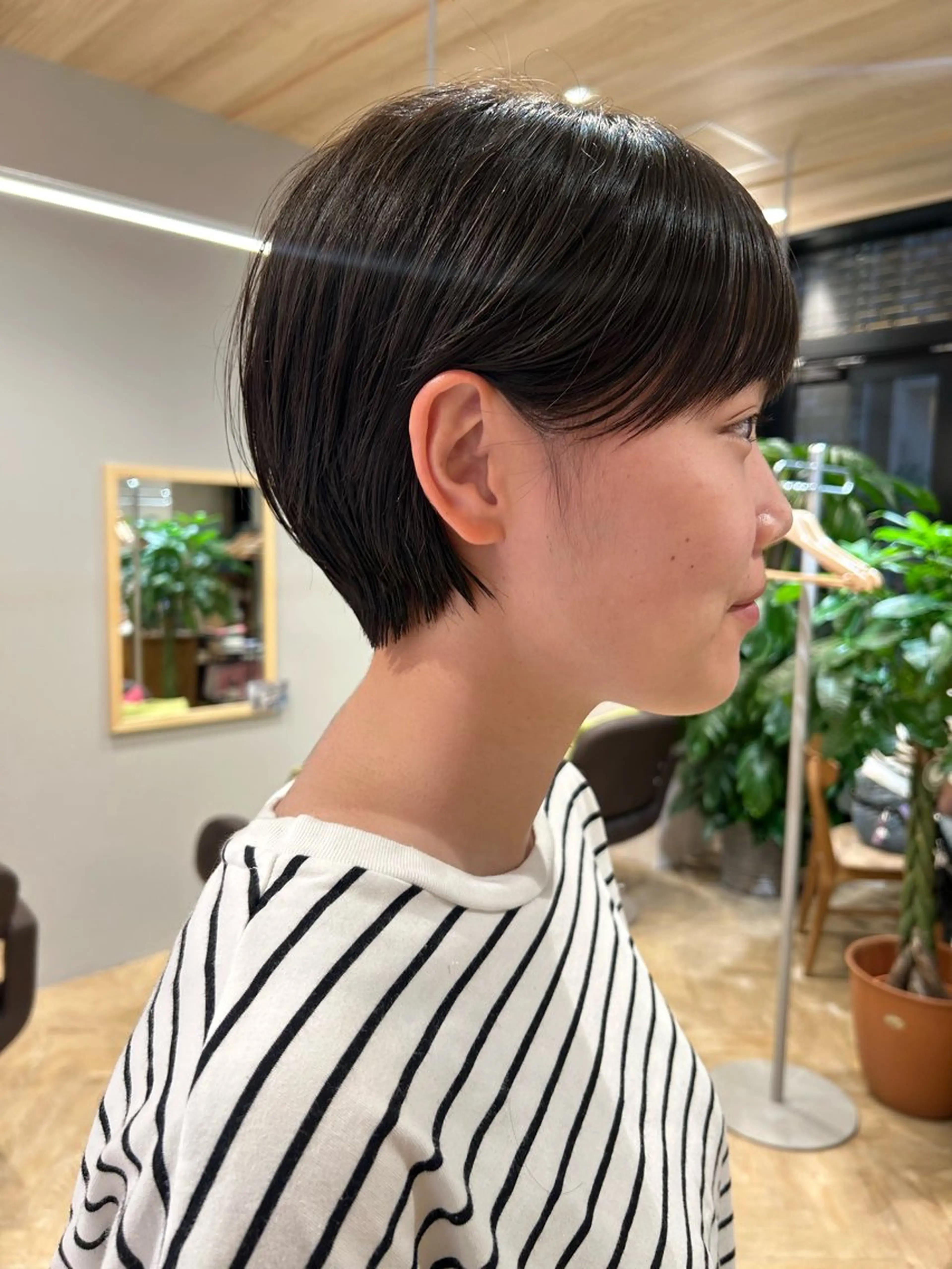 ショート ボブ・レイヤー ・パーマ【iri】のヘアスタイル