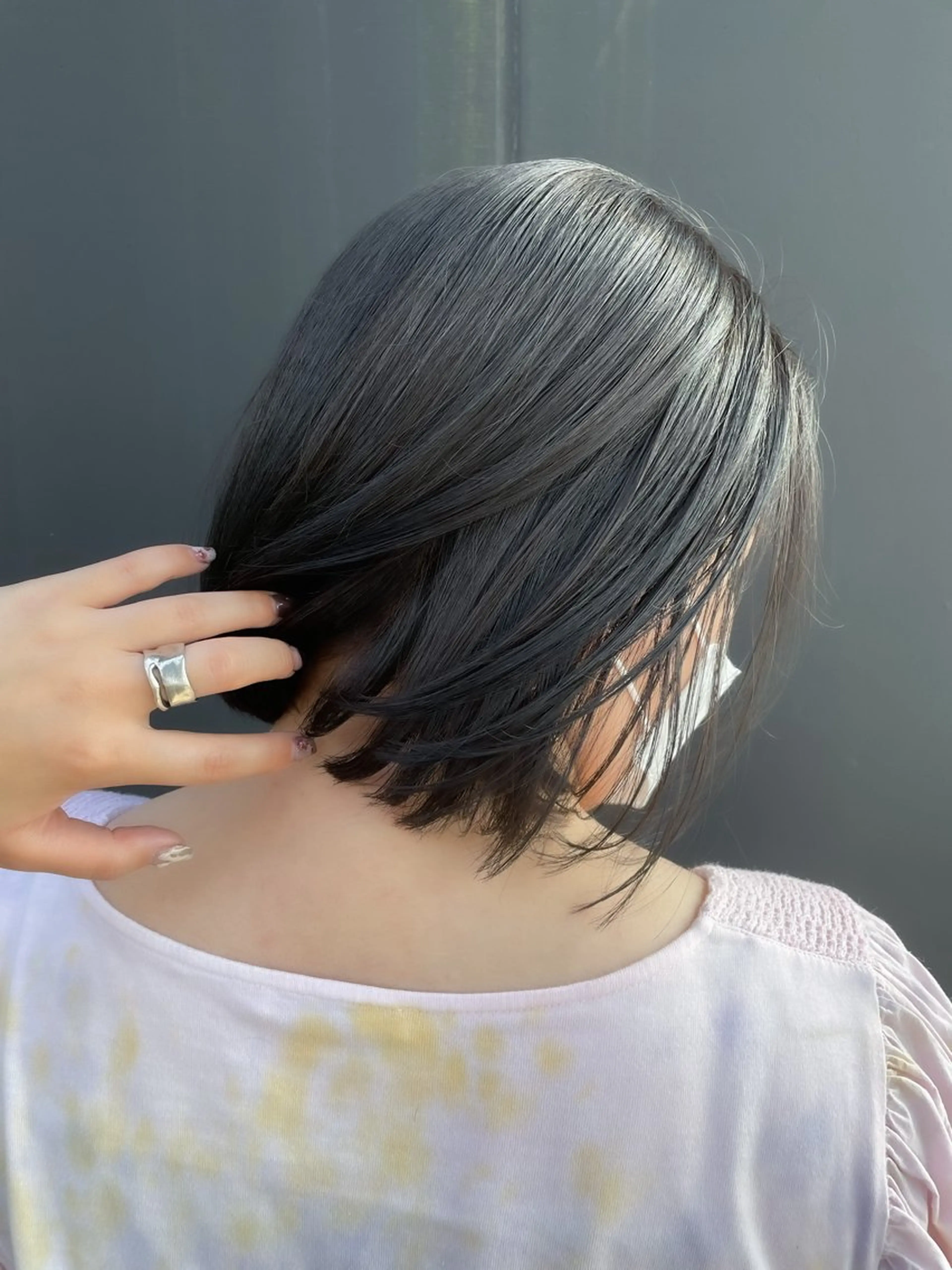 ショート カラー ヘアアレンジ ミニボブ/ブリーチ 🌈MISATOのヘアスタイル