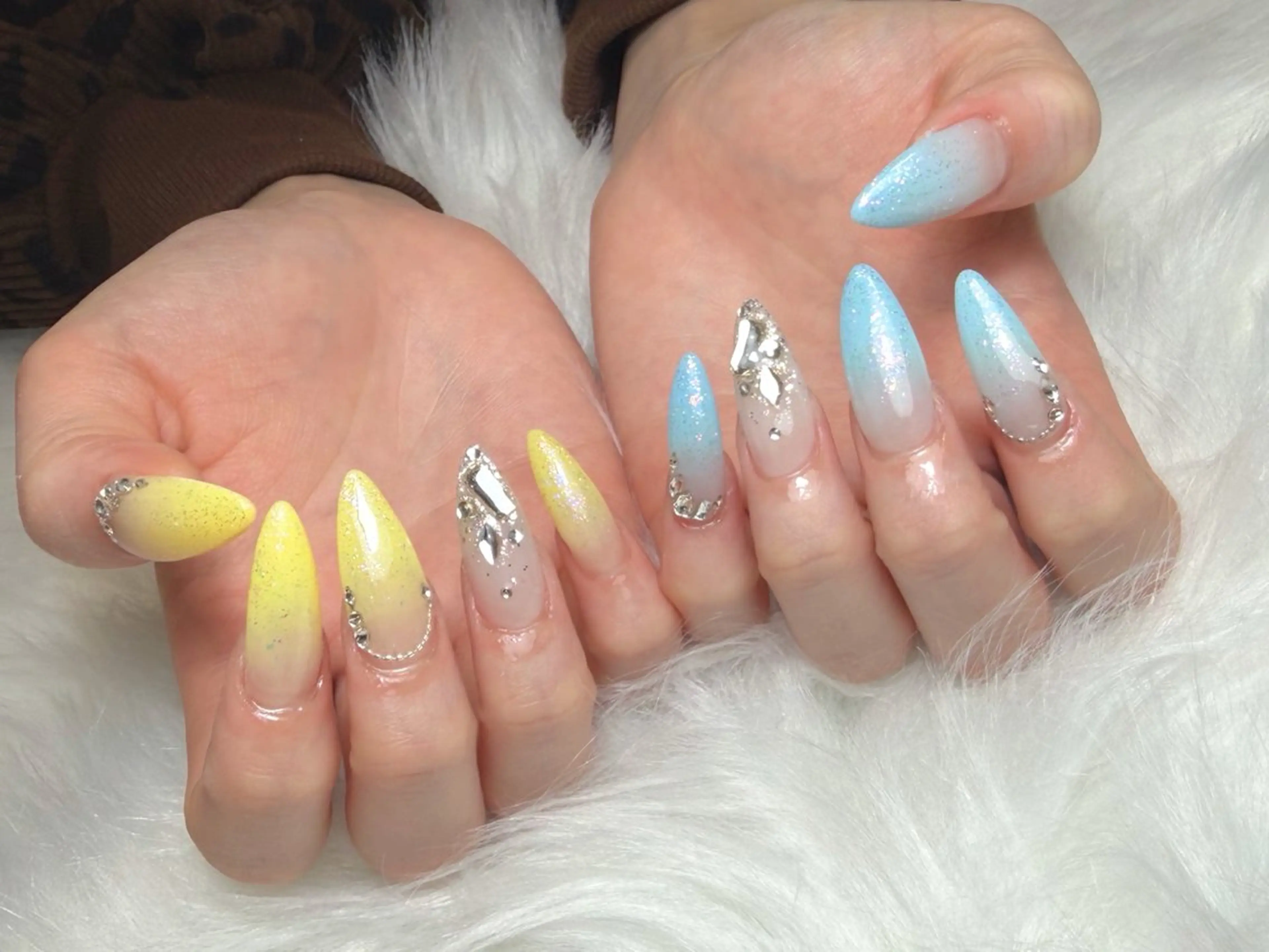 ネイル Li'leaNail AINAのネイルデザイン