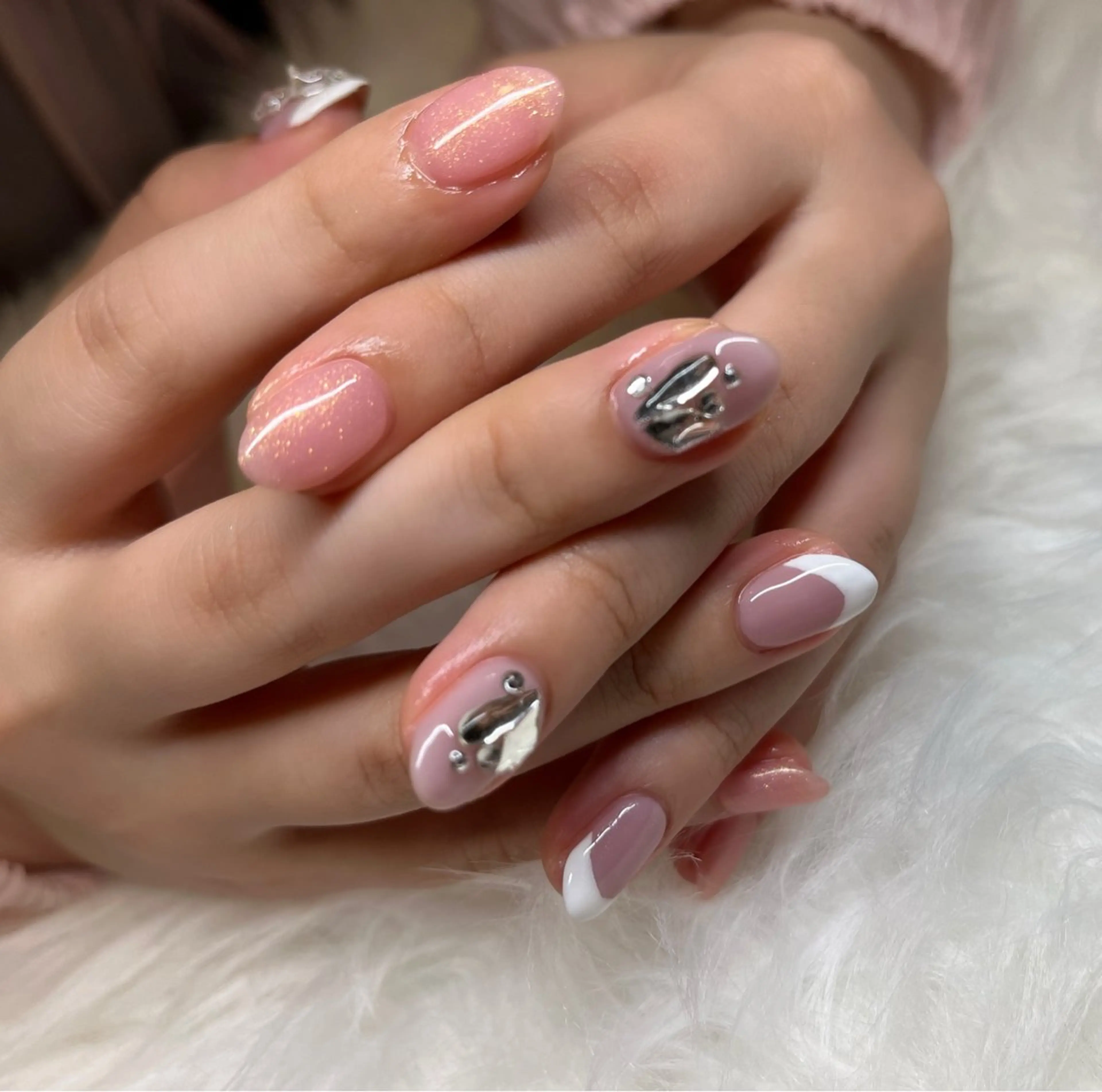 ネイル ハンドネイル Ravi【胡町】 伊藤のネイルデザイン