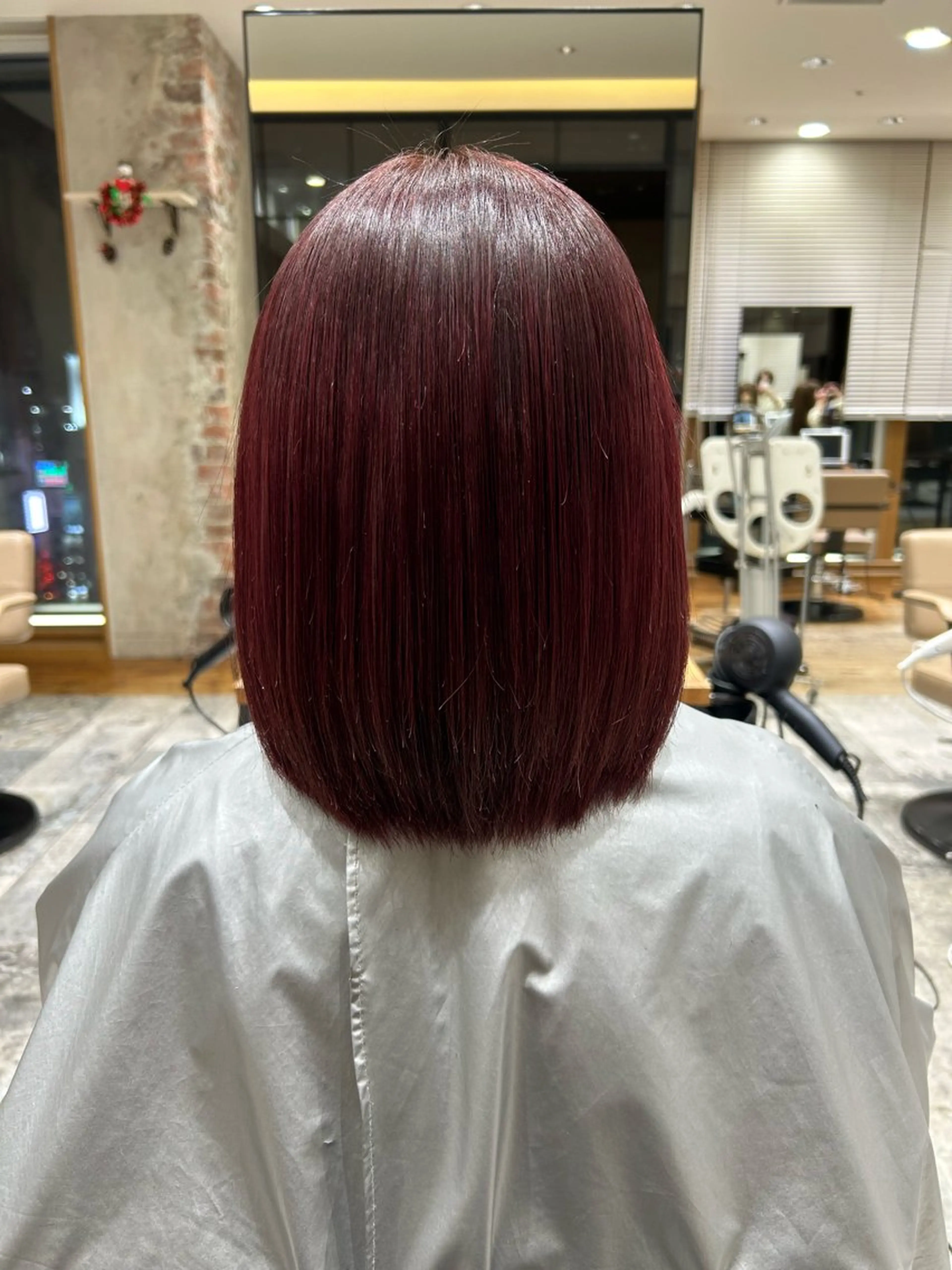 ミディアム カラー パーマ カット ヘアカラー 縮毛矯正 トリートメント 新宿✨顔周りカット 韓国ヘア/坂本亜裟海のヘアスタイル