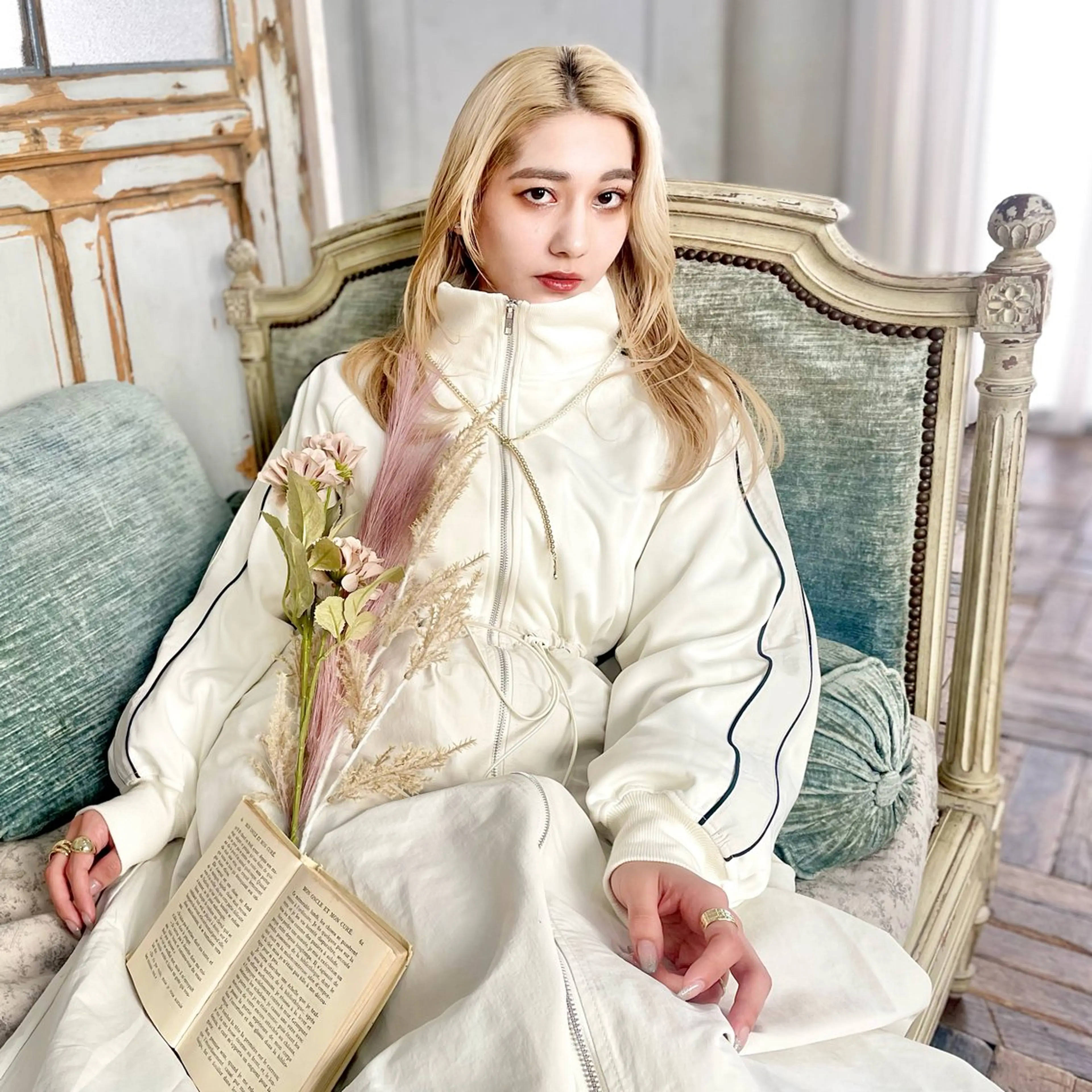 セミロング 髙橋 茉南のヘアスタイル