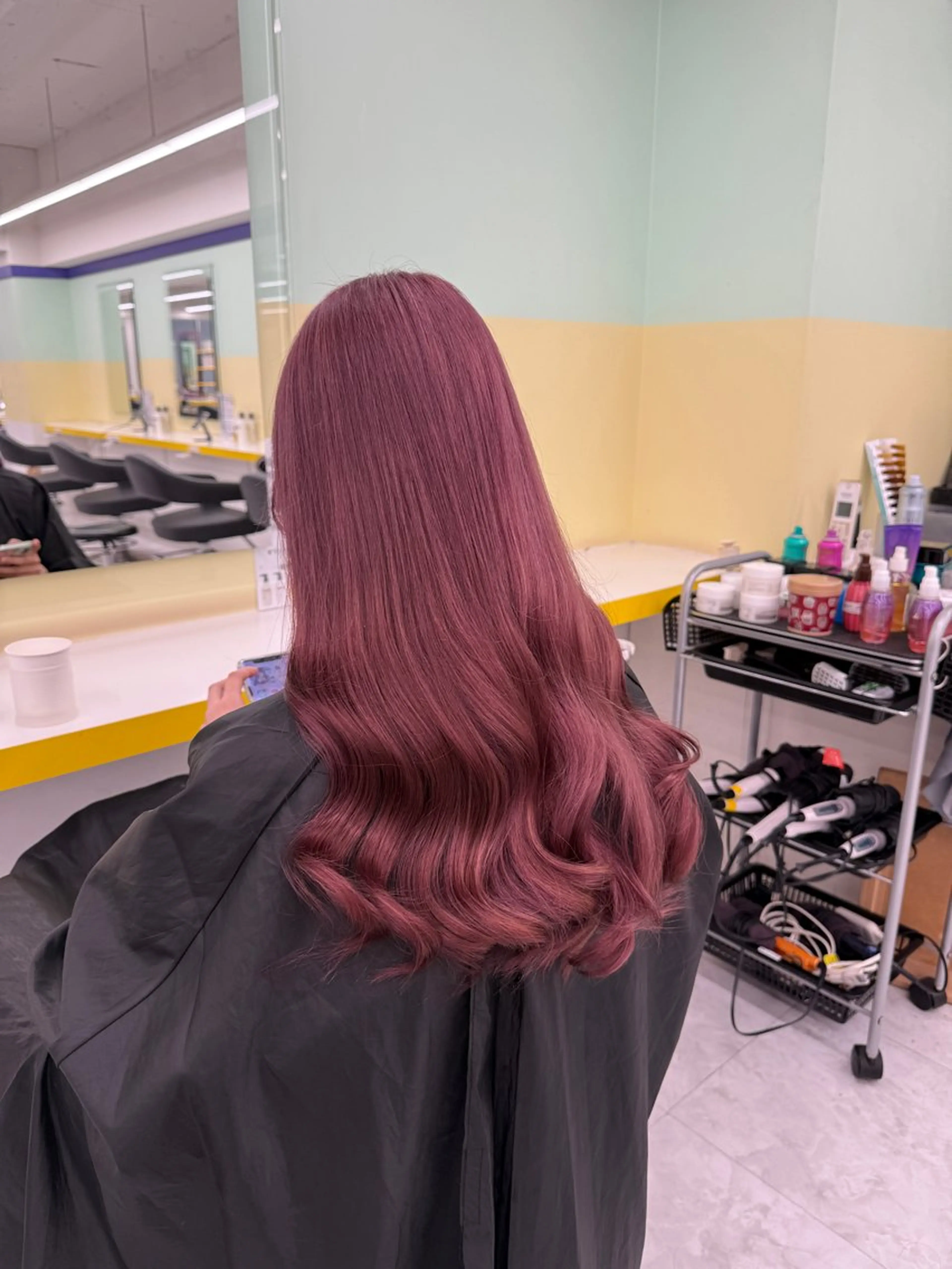 ロング カラー ヘアアレンジ カット ヘアカラー トリートメント ヘアセット 🎀Girly艶髪カ ラー🎀Harukaのヘアスタイル