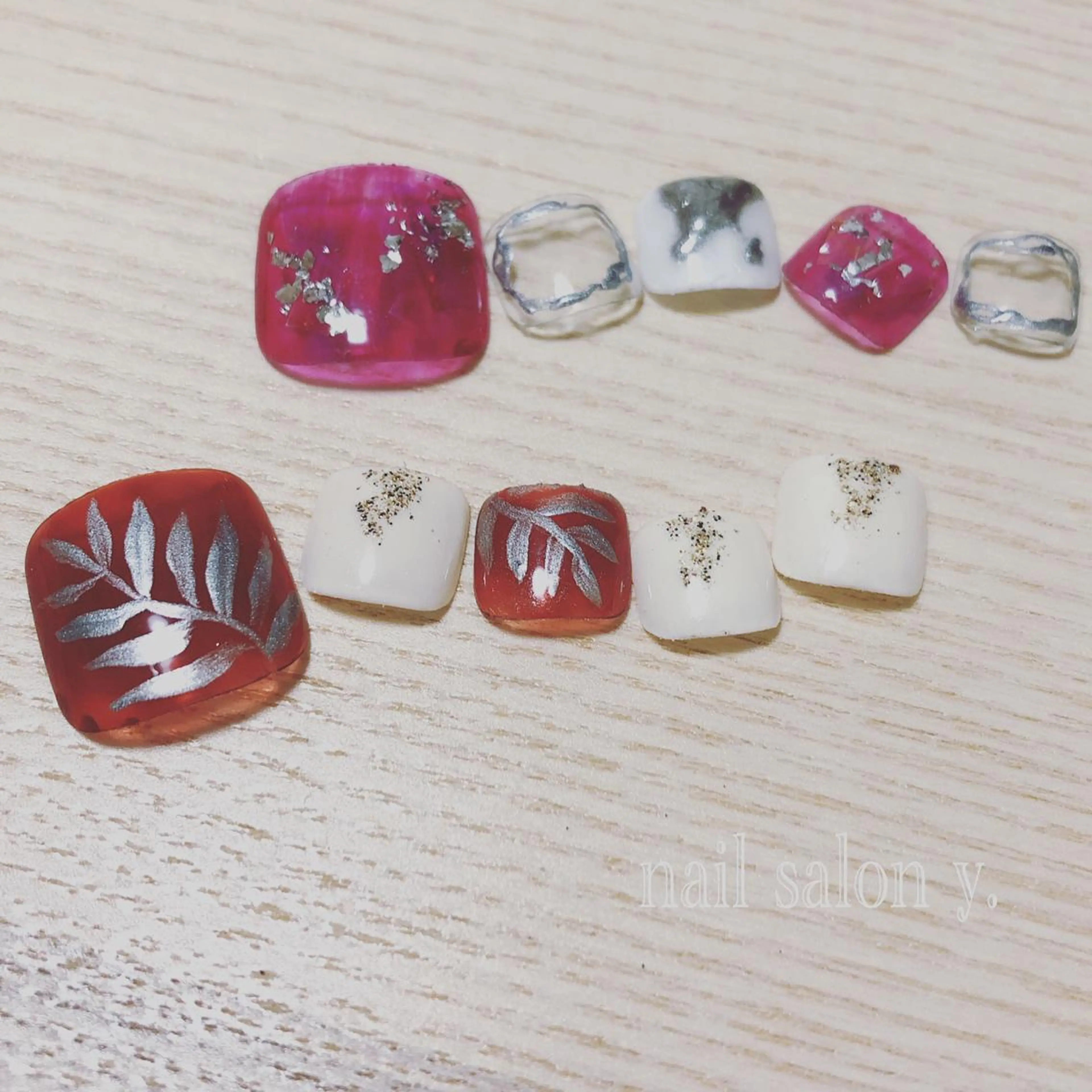 ネイル nailsalon y.のネイルデザイン