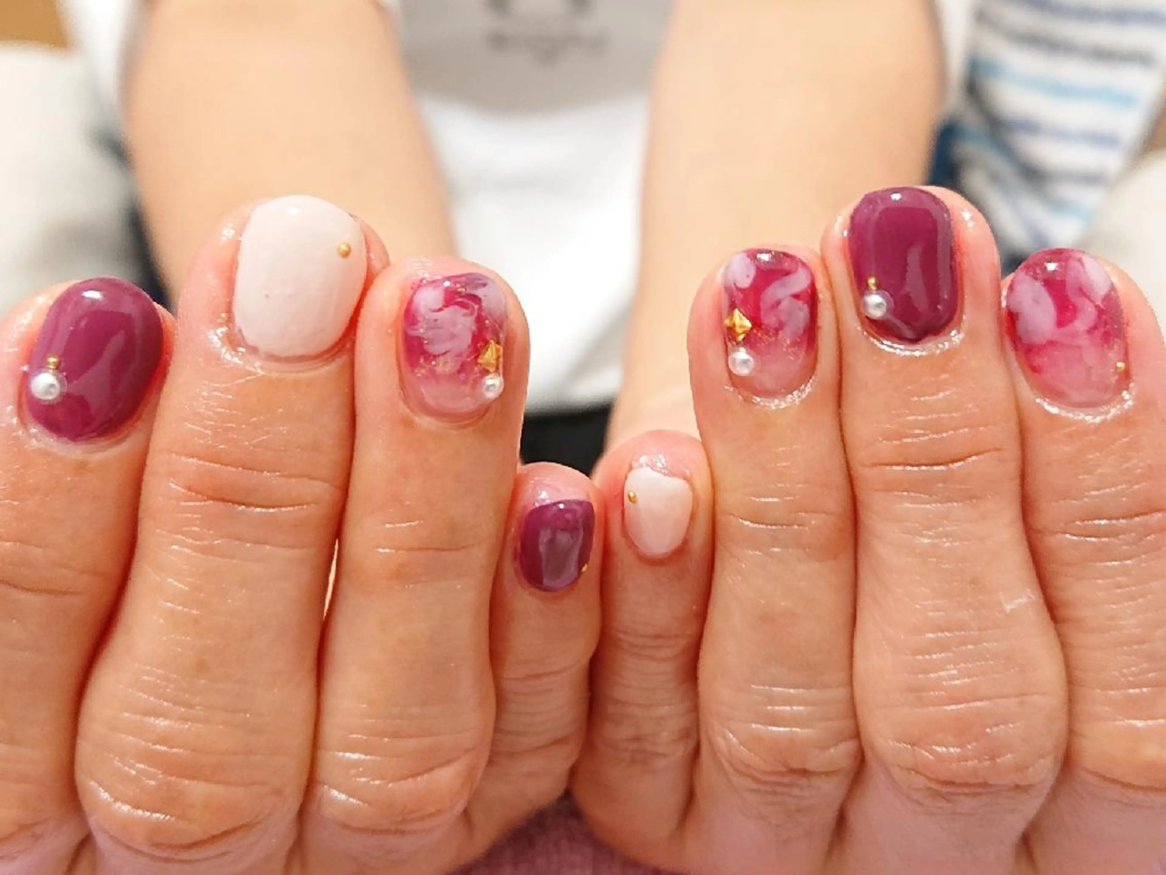 ネイル べっ甲ネイル ニュアンスネイル あんきち    のネイルデザイン