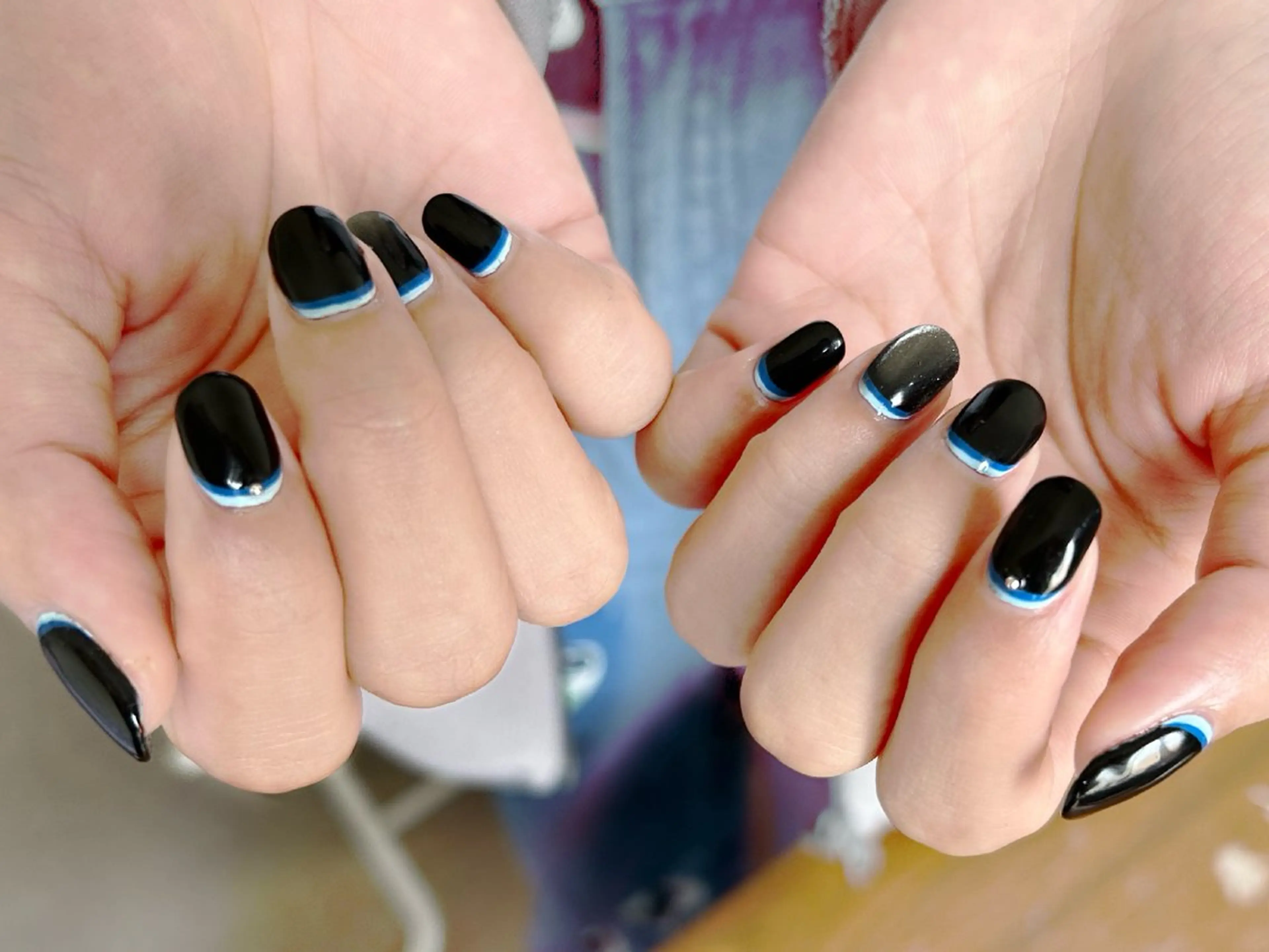 ネイル EmilyG アイリスのネイルデザイン