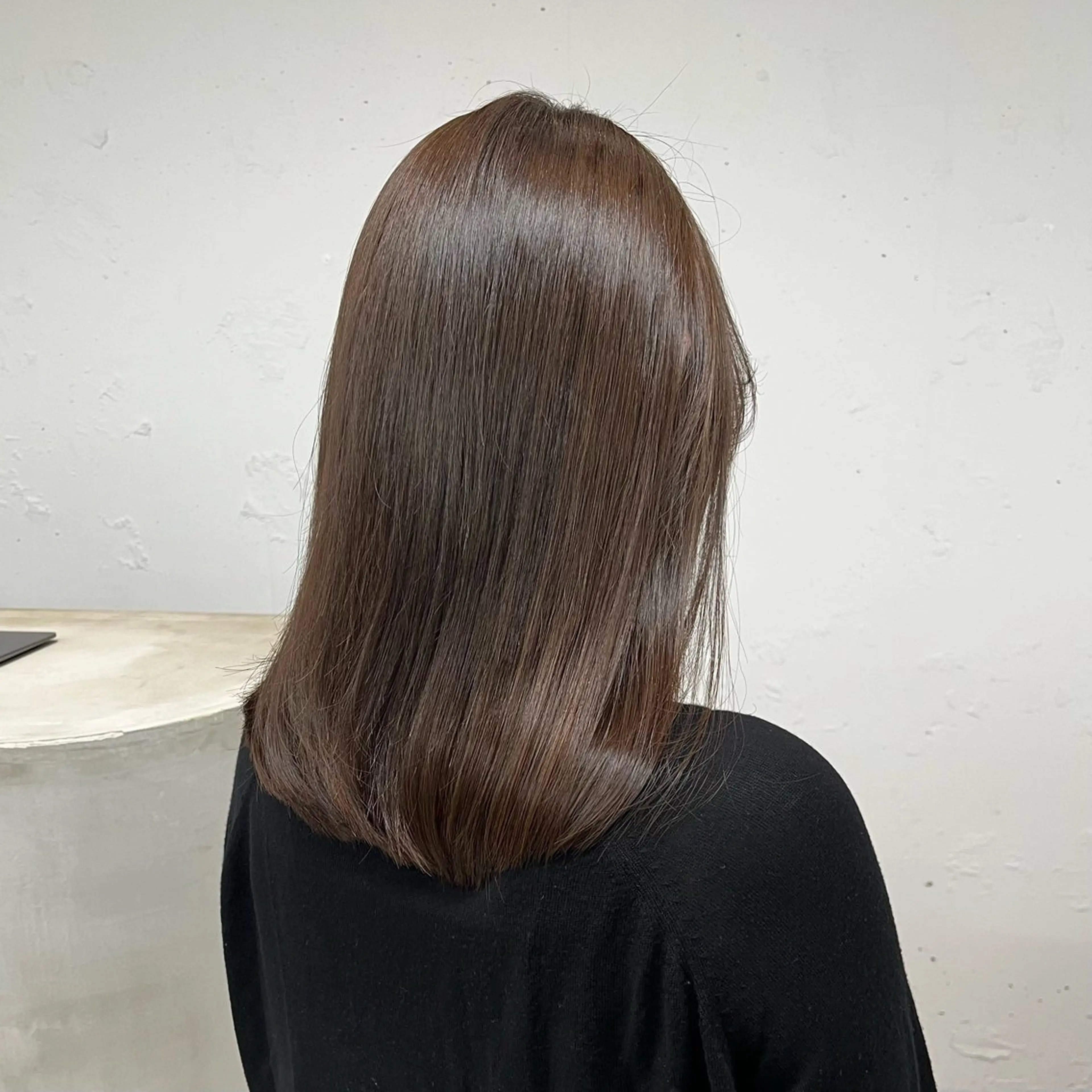 ミディアム カット 縮毛矯正 パーマ特化美容師 mikuのヘアスタイル