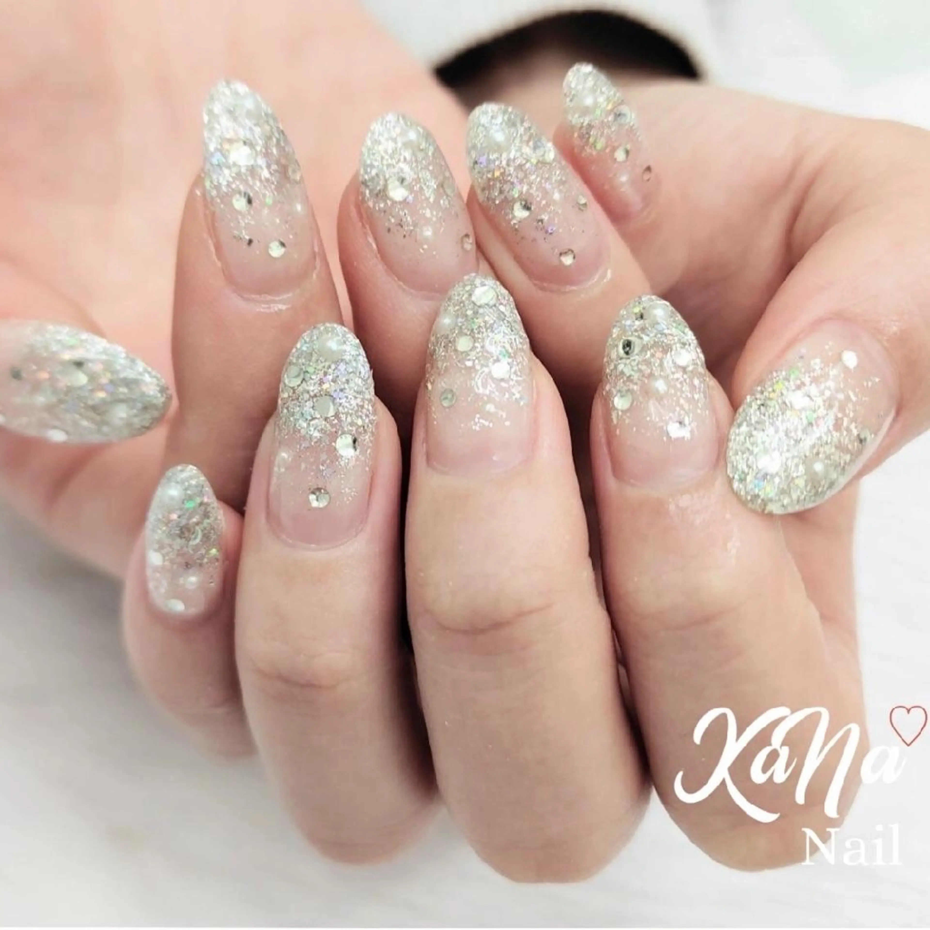 ネイル ラメ(グリッター) ラメグラデーション ストーンネイル KaNa Nailのネイルデザイン