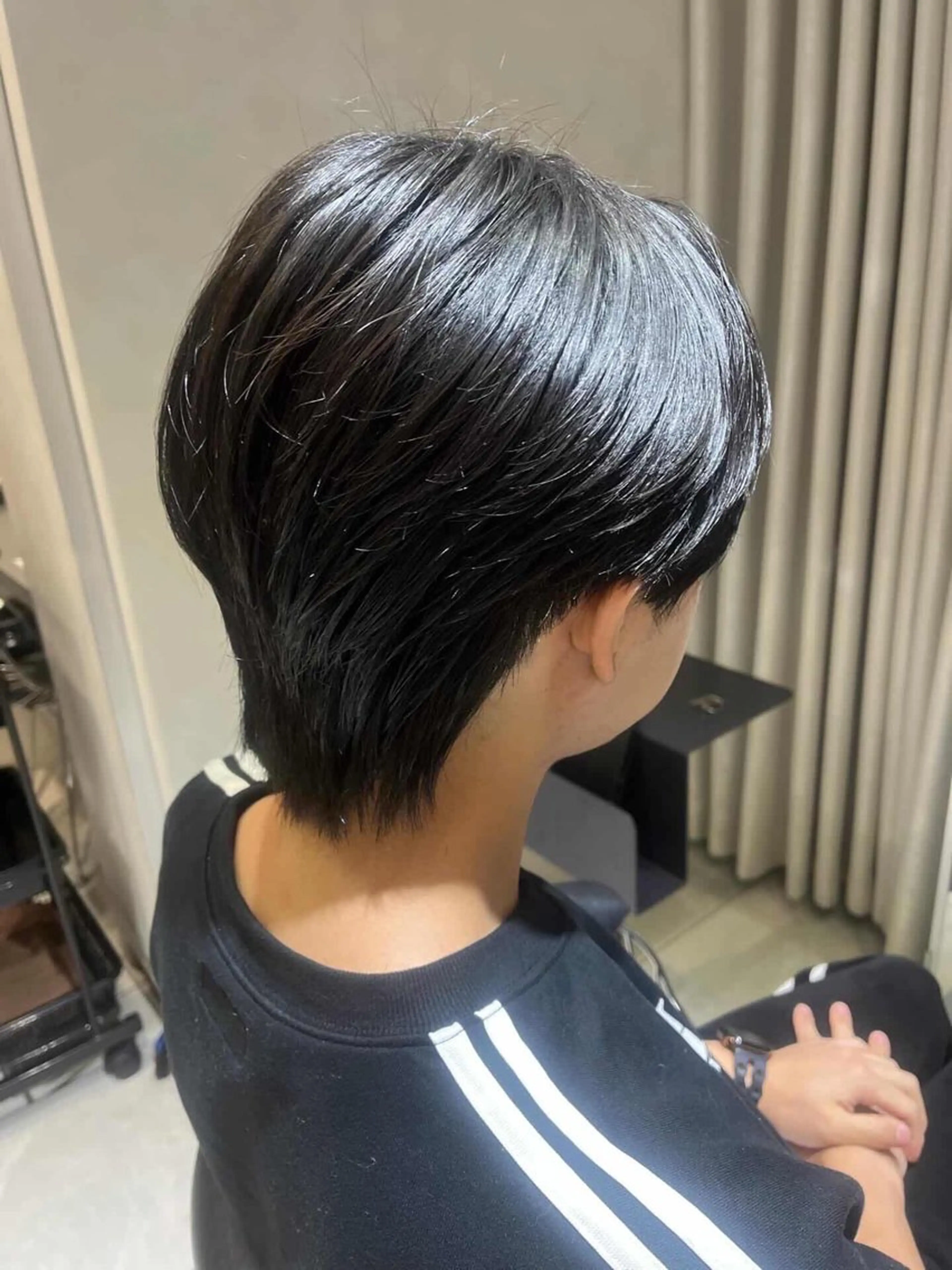 パーマ メンズ カット パーマ 沢井 優衣のヘアスタイル