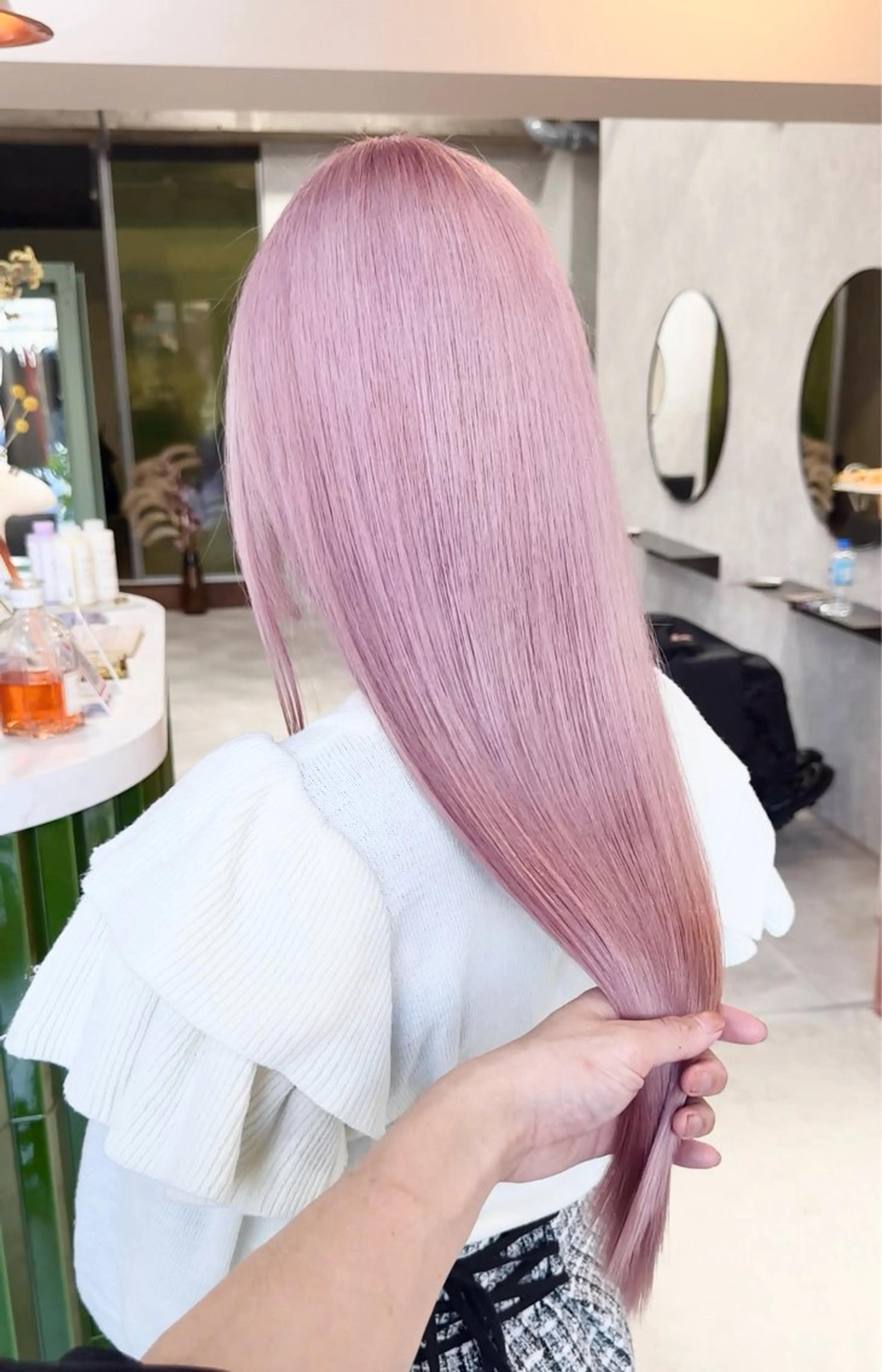 ロング カラー ヘアカラー 💚ブリーチカラー 指名🥇💚ユウスケのヘアスタイル