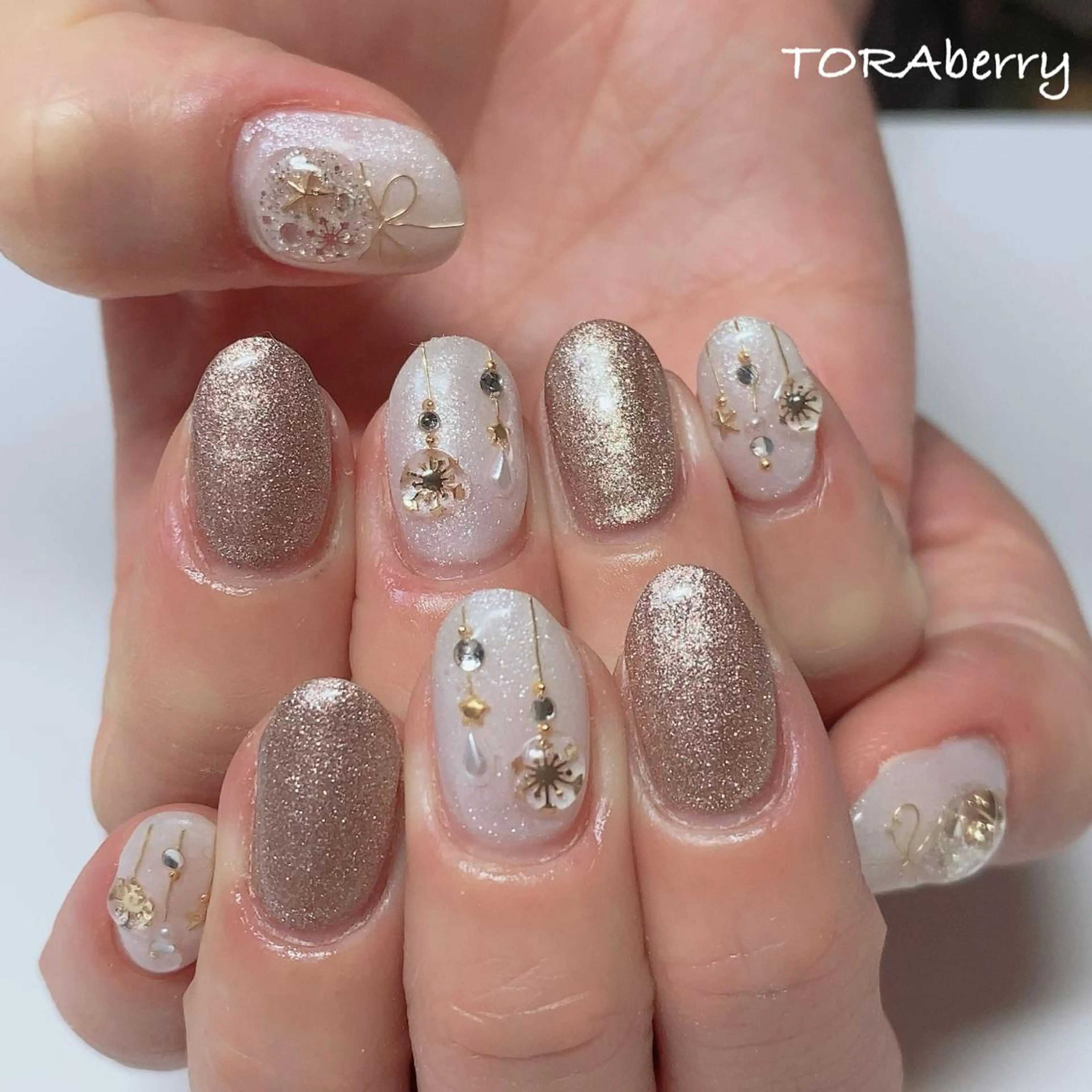 ネイル ハンドネイル ネイリスト なつみのネイルデザイン