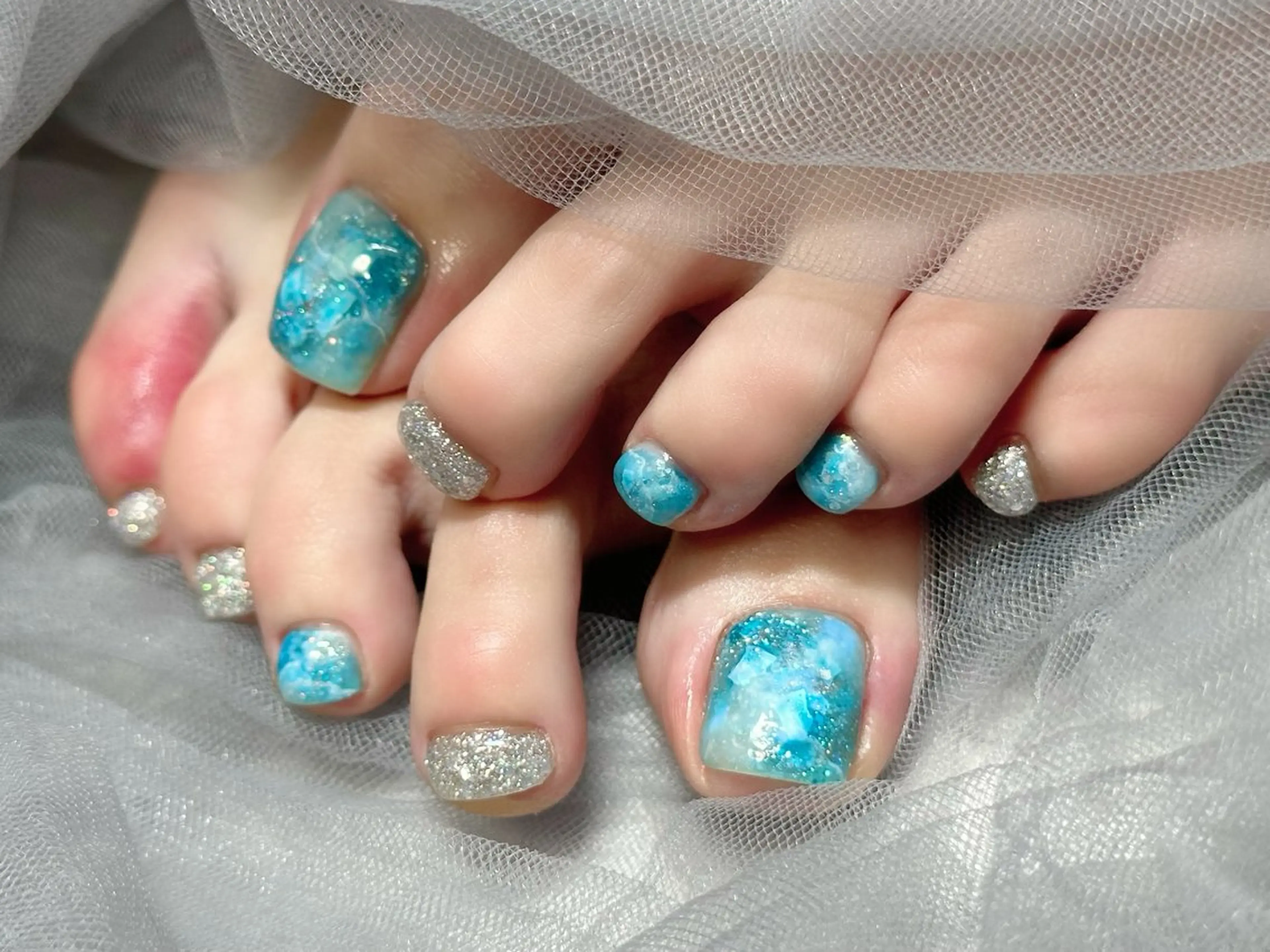 ネイル ブルー フットネイル Nail Salon KURELLYのネイルデザイン