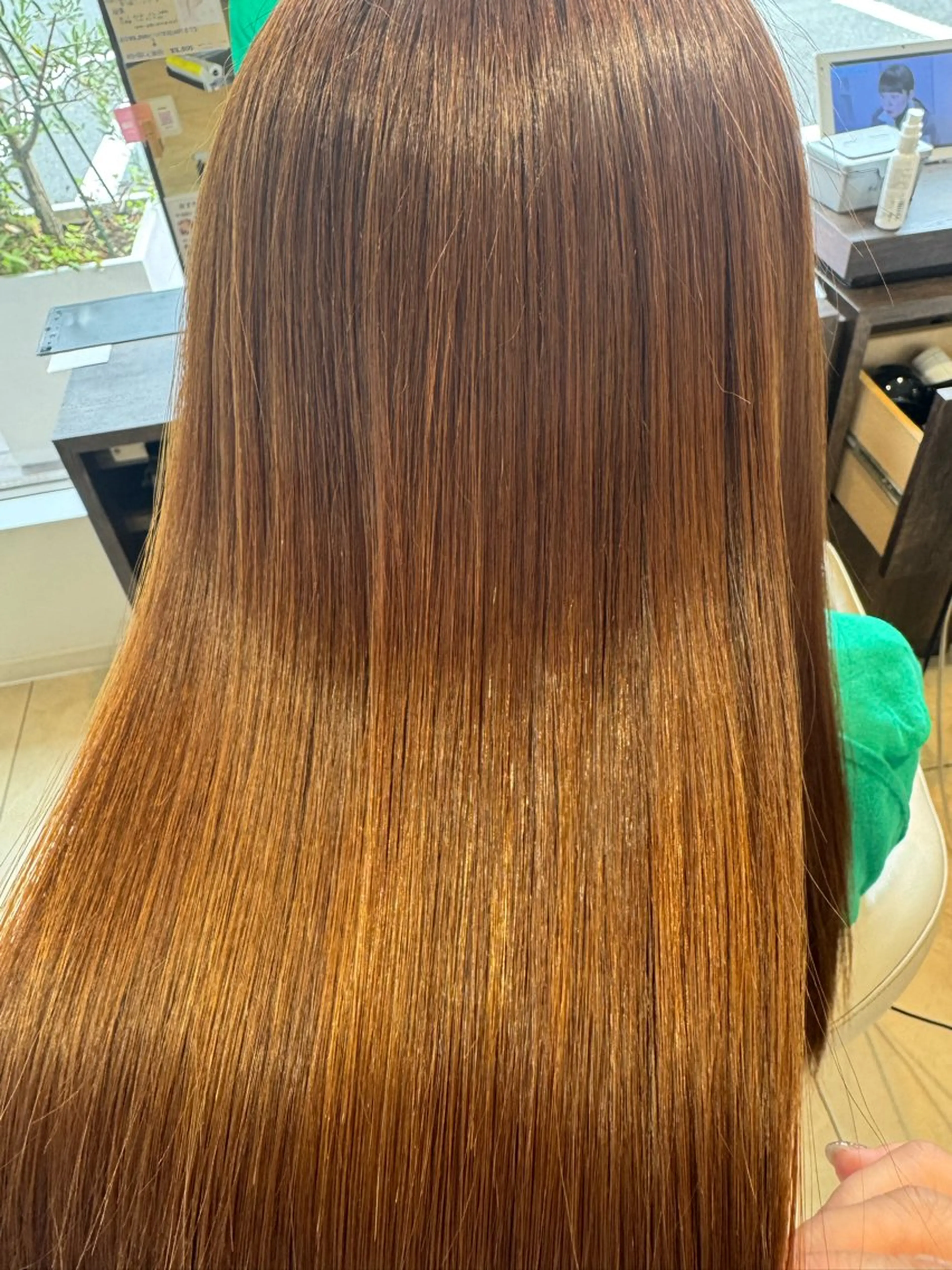 ロング カラー 髪質改善 服部 路代のヘアスタイル