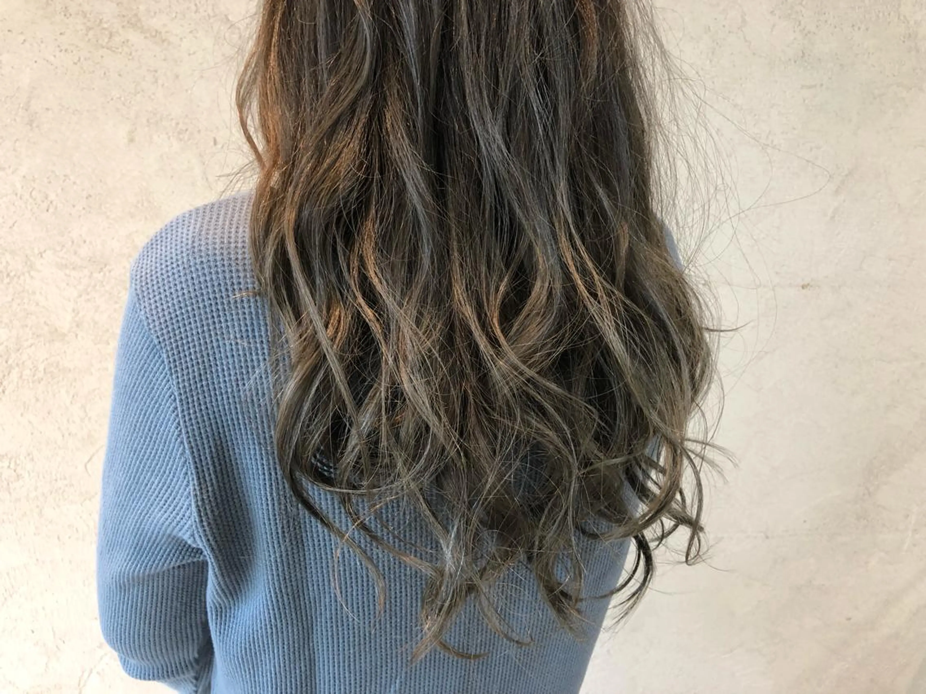 ロング カラー ヘアアレンジ アッシュ バレイヤージュ レイヤーカット まつパ/まつエク Ci belleのマツエク・マツパデザイン