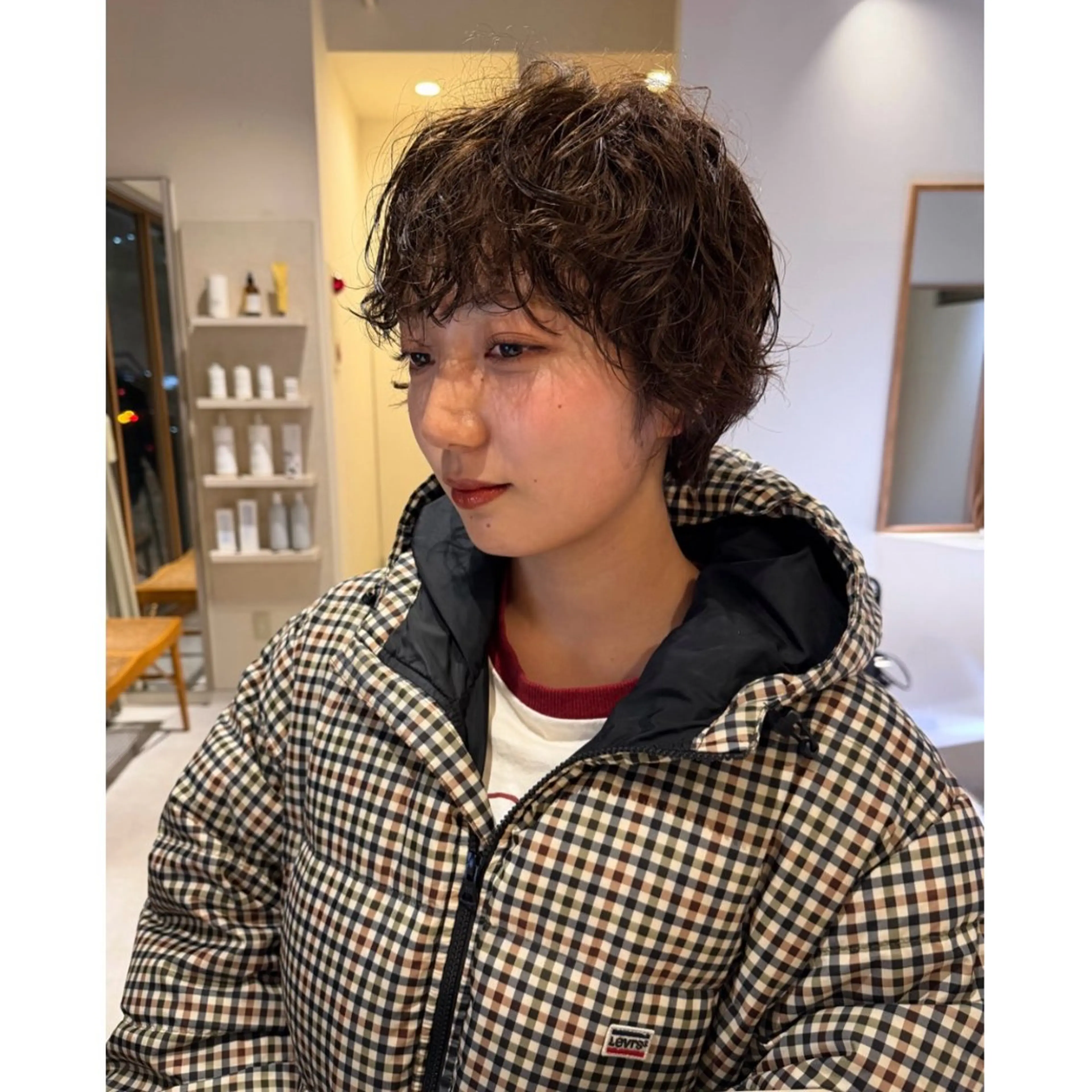 ショート カラー パーマ ベージュカラー オリーブベージュ カット ヘアカラー トリートメント ボブパーマ/艶カラー 透明感カラー/ユメノのヘアスタイル