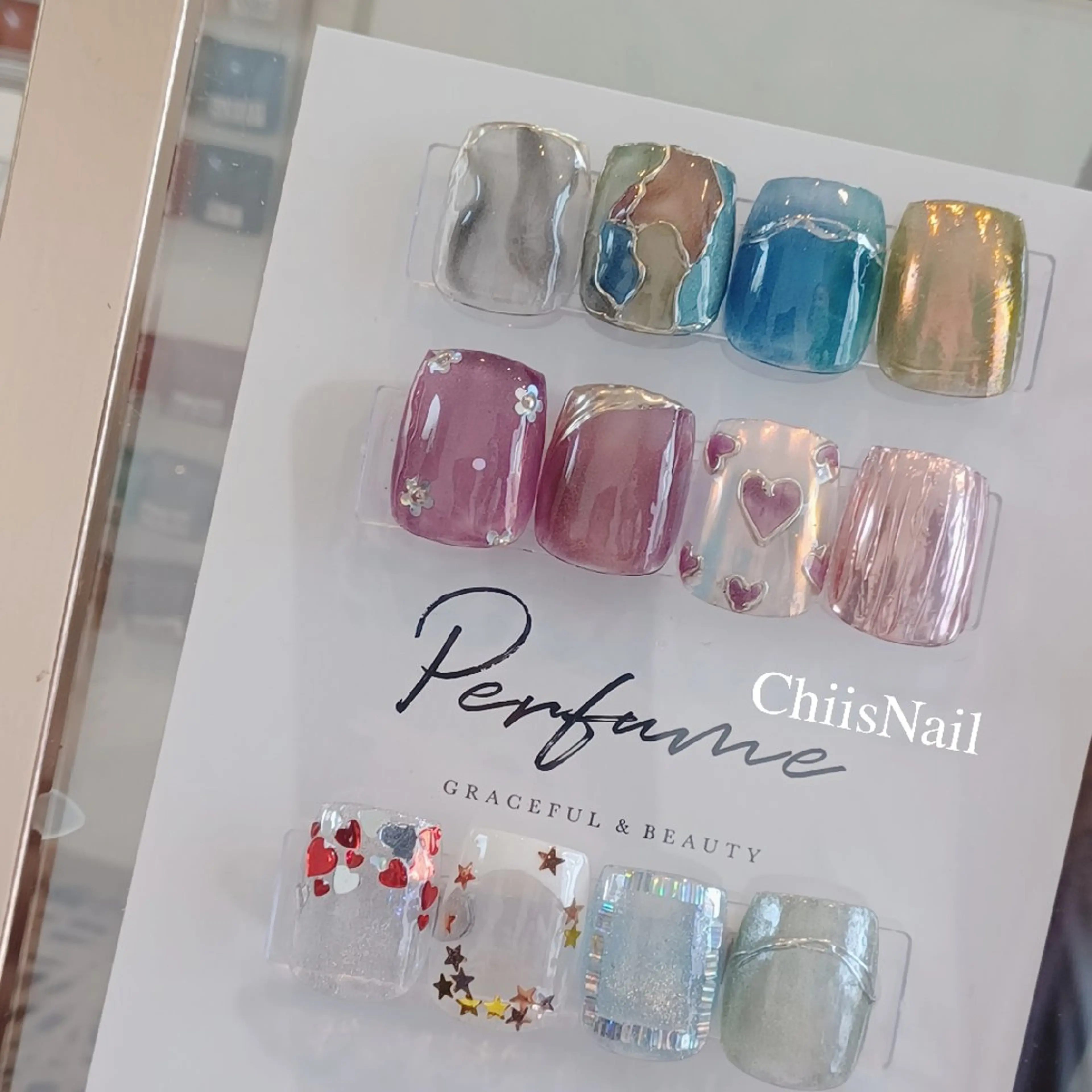 ネイル フットネイル ChiisNail ﾁｨｽﾞﾈｲﾙのネイルデザイン